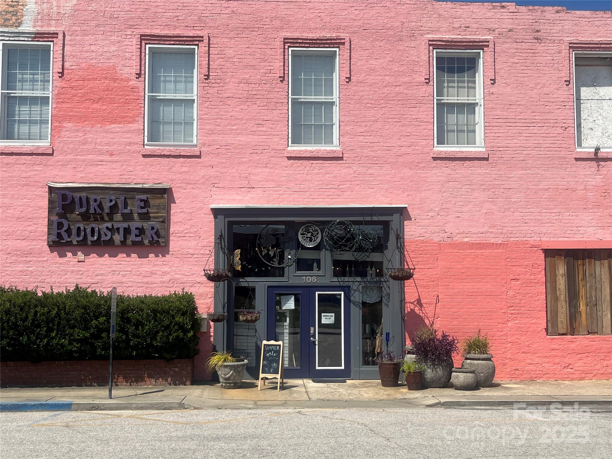 310 Elm Street Property Photo 48