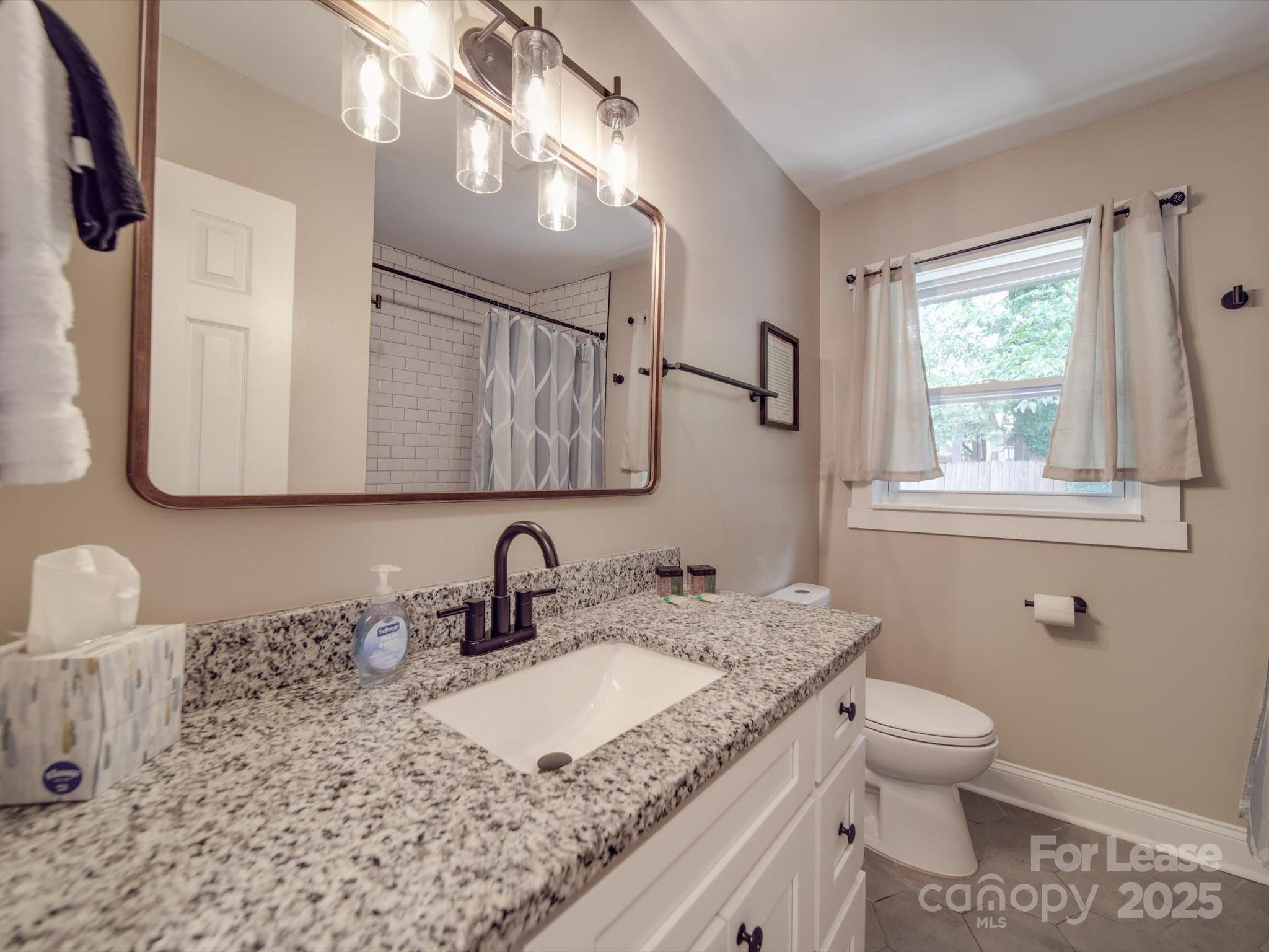 1510 Lynhurst Drive Property Photo 14