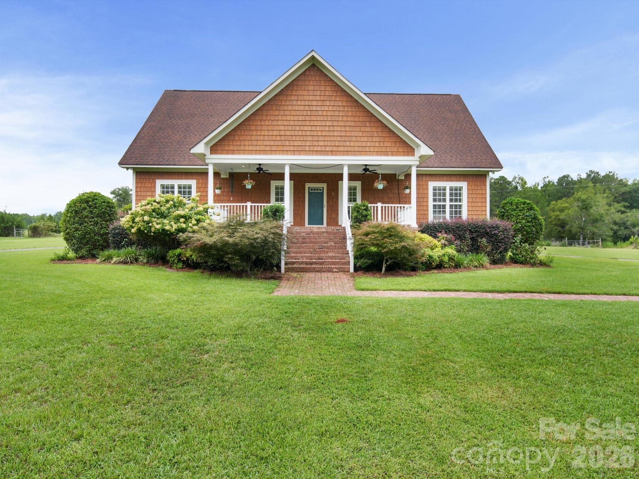 1393 Wateree Road Property Photo 1