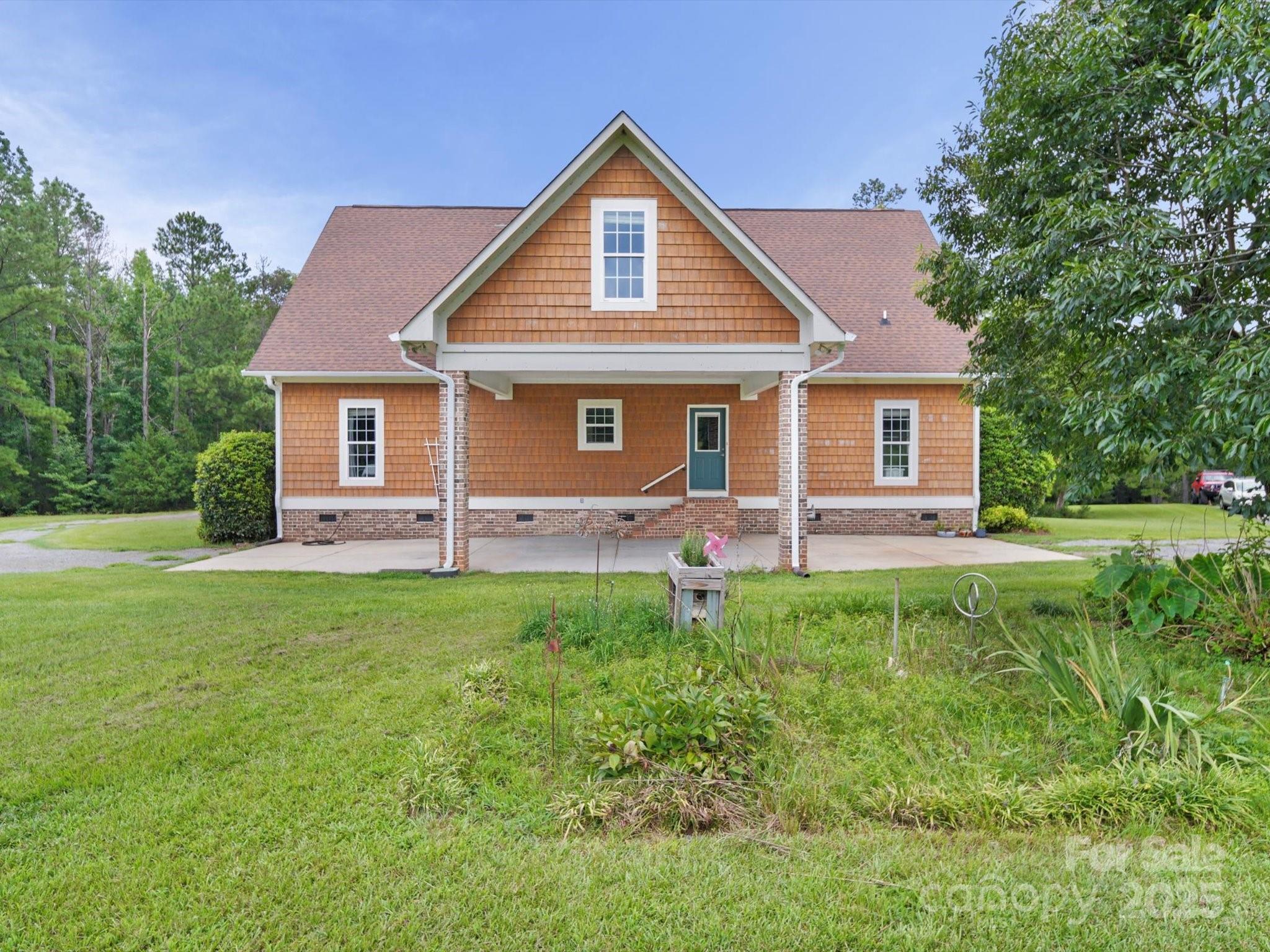 1393 Wateree Road Property Photo 3