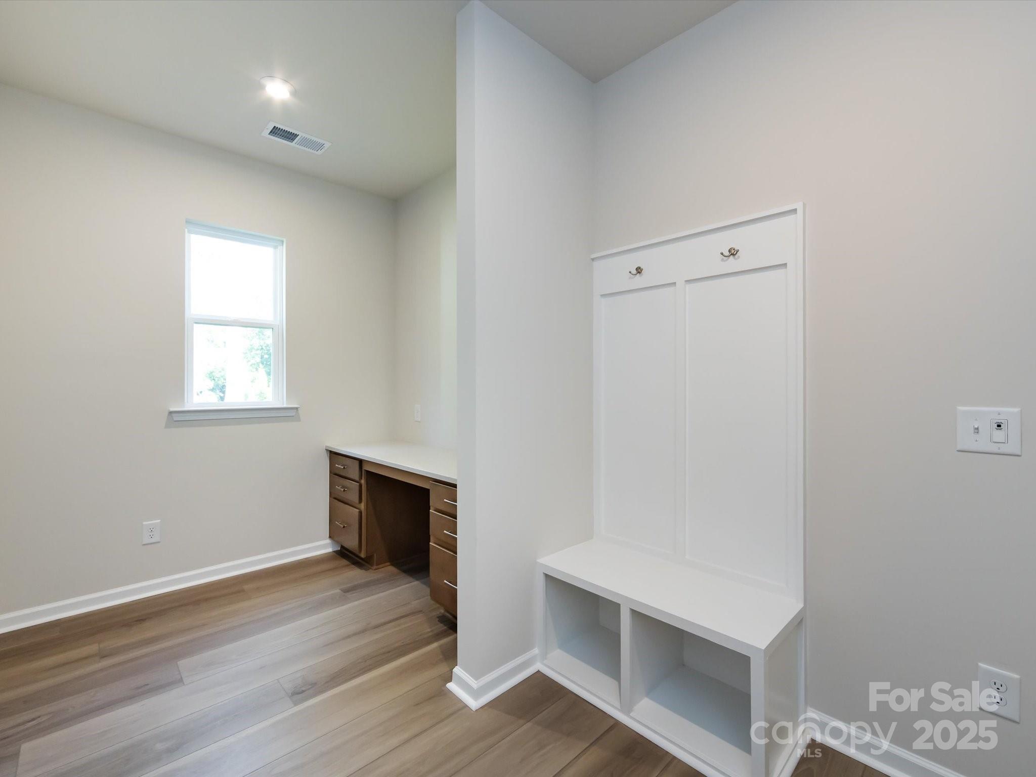 2141 Moss Bluff Drive Property Photo 14