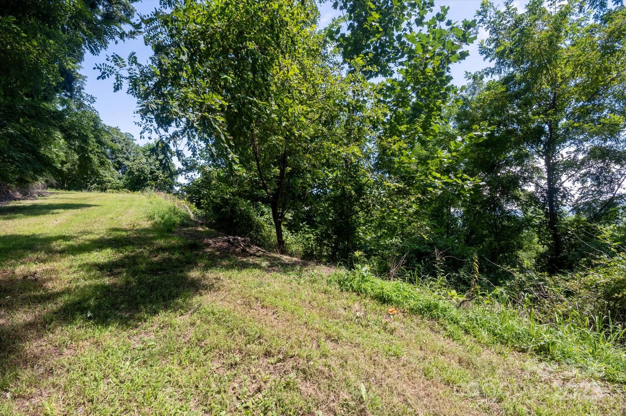 107 Escalante Road 14 Property Photo 7