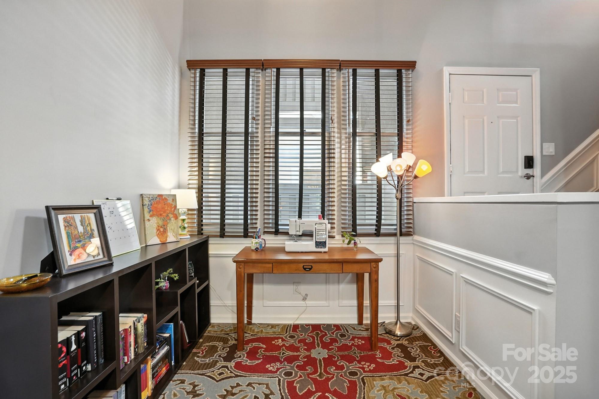 9225 Ravenwing Drive Property Photo 6