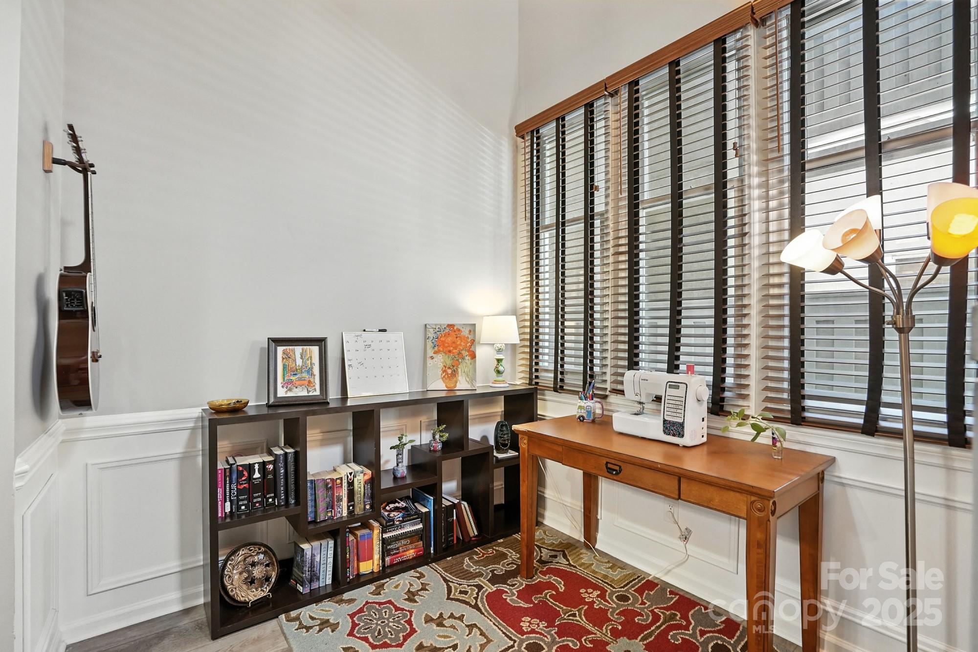 9225 Ravenwing Drive Property Photo 7