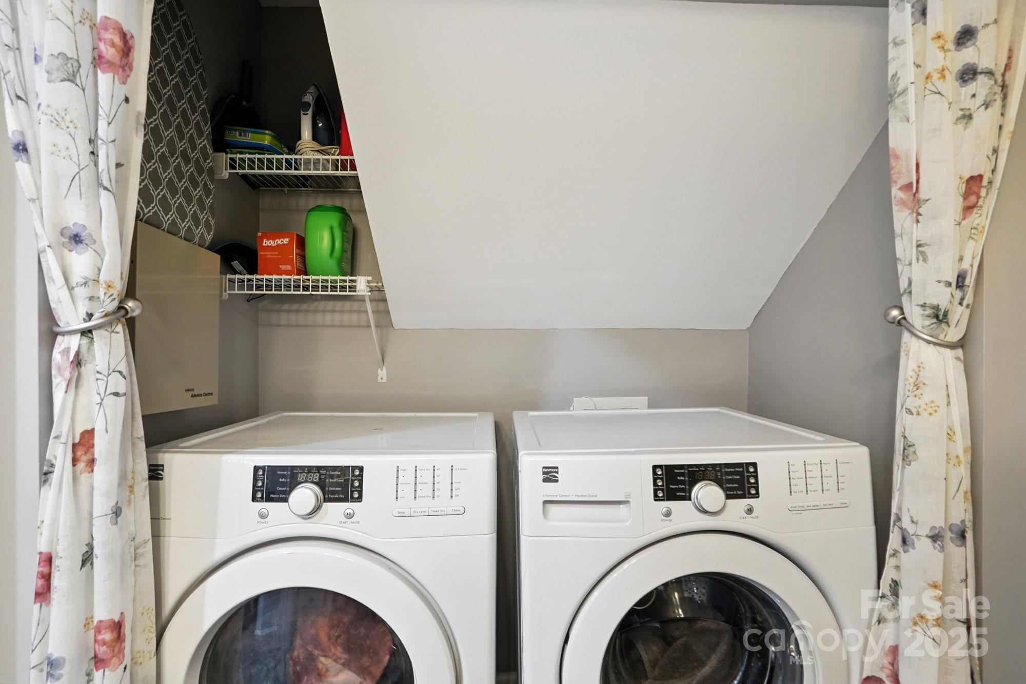 9225 Ravenwing Drive Property Photo 15