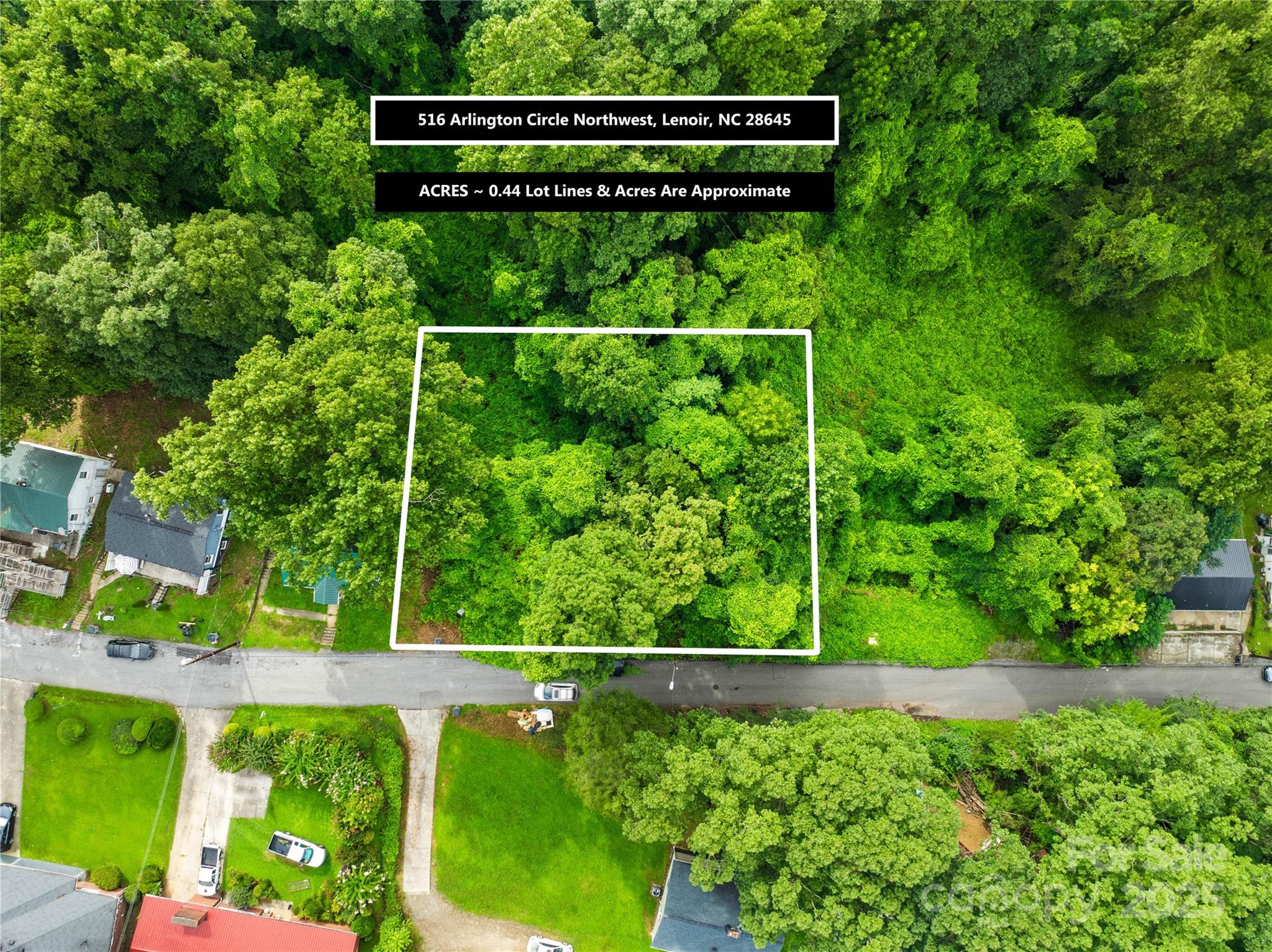 516 Arlington Circle Property Photo 1