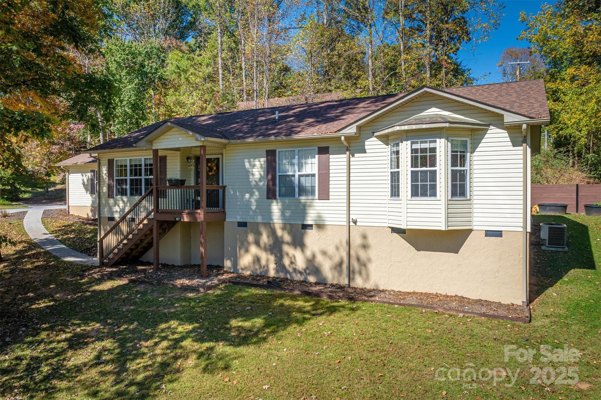 187 Yancey Road Property Photo 3