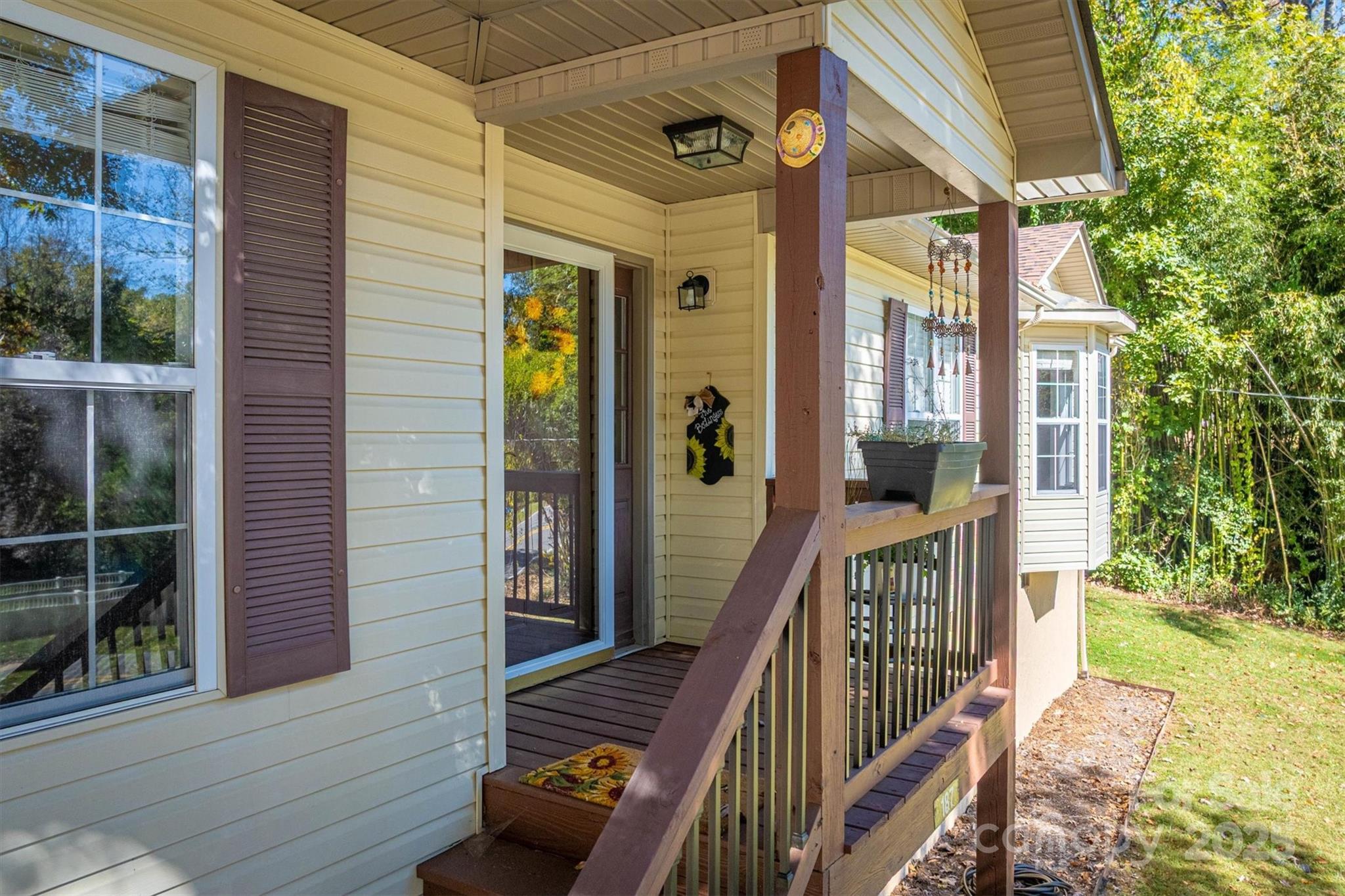 187 Yancey Road Property Photo 4