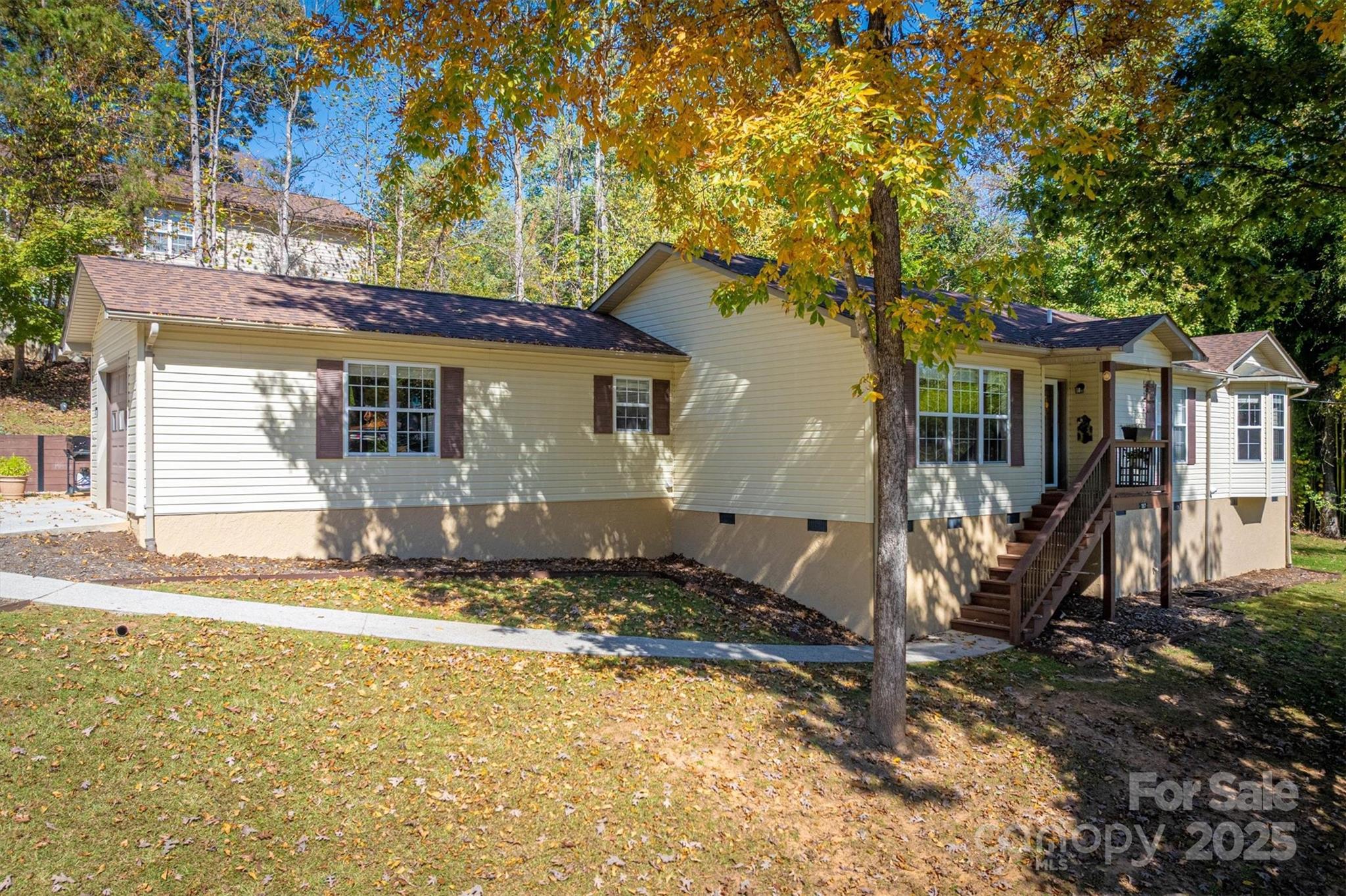 187 Yancey Road Property Photo 5