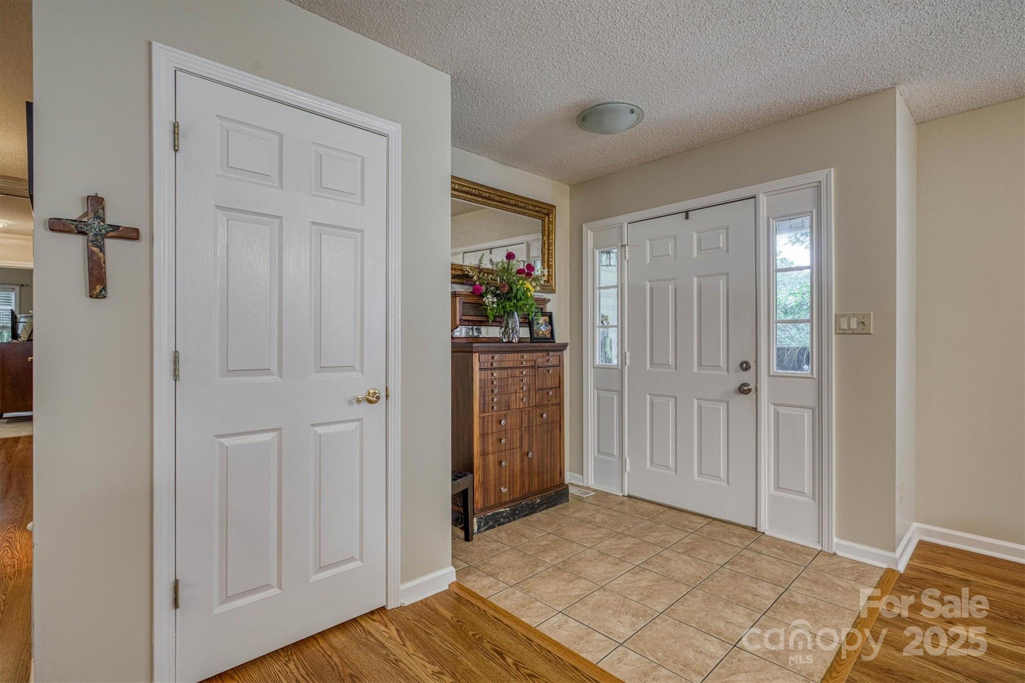 187 Yancey Road Property Photo 13