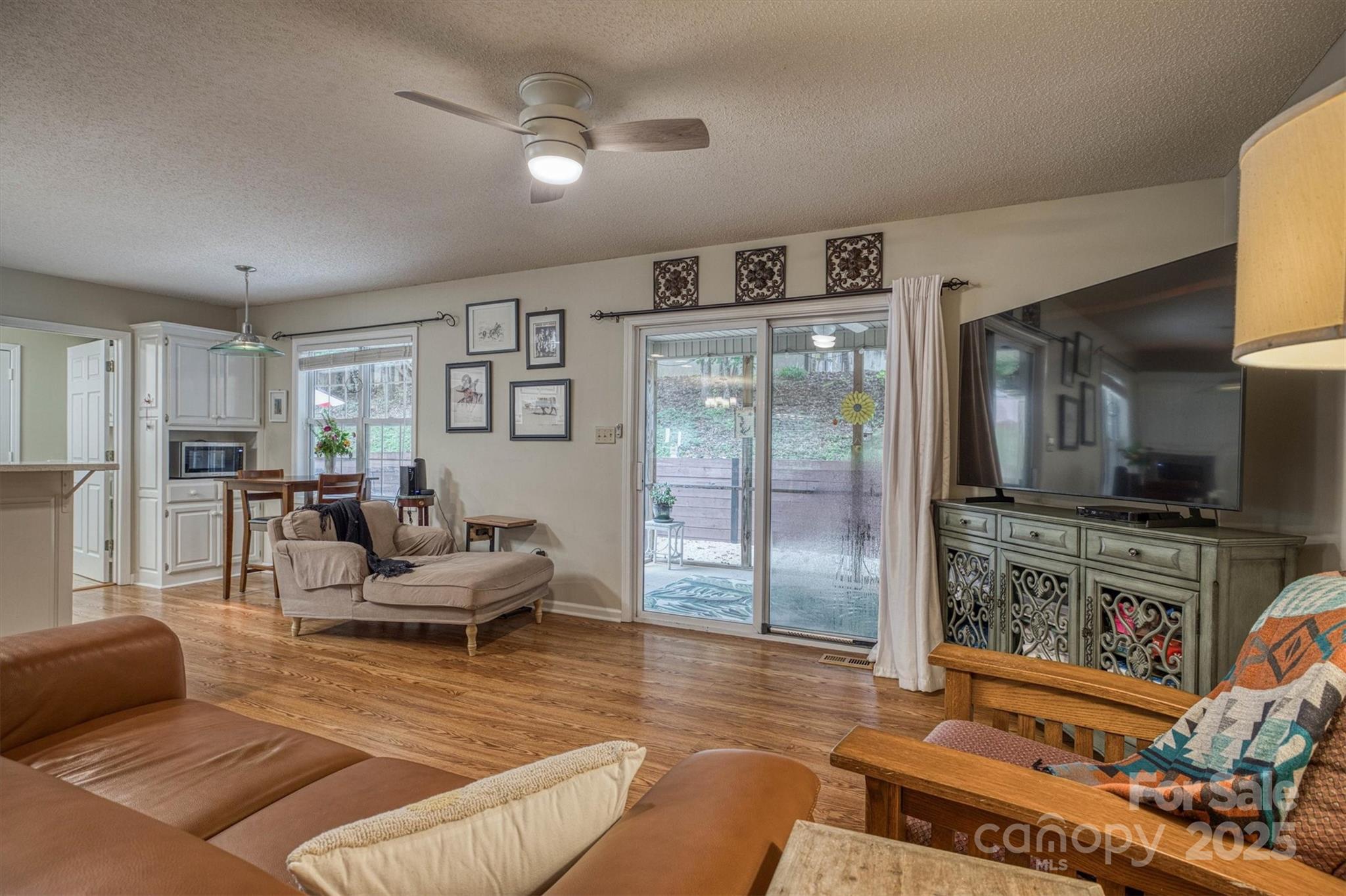 187 Yancey Road Property Photo 22