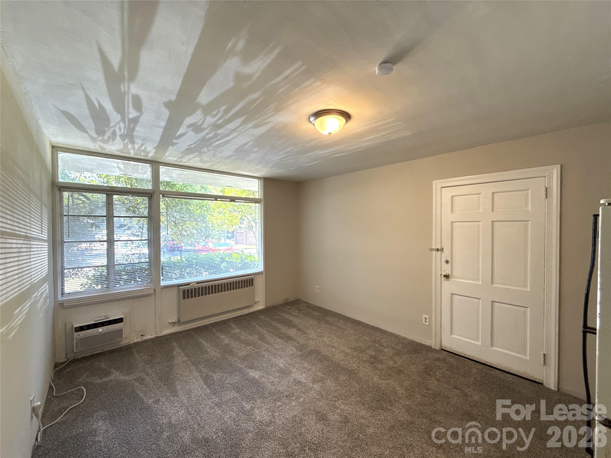 2126 E 7th Street 107 Property Photo 2