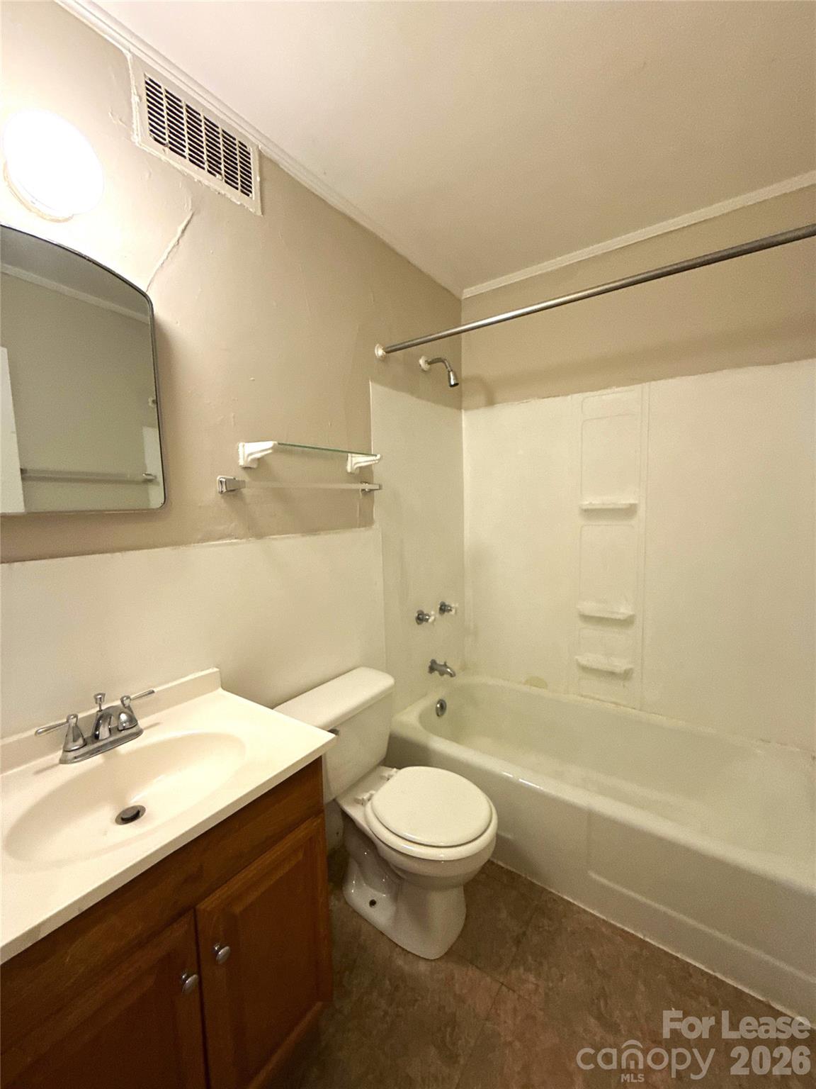 2126 E 7th Street 107 Property Photo 7