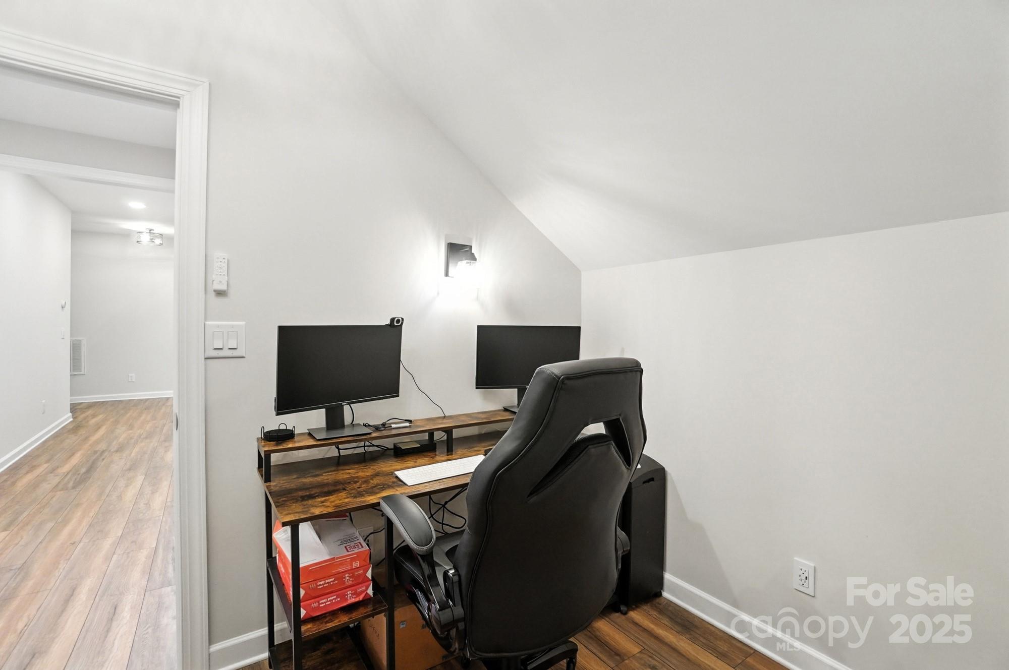 13056 Long Common Parkway Property Photo 43