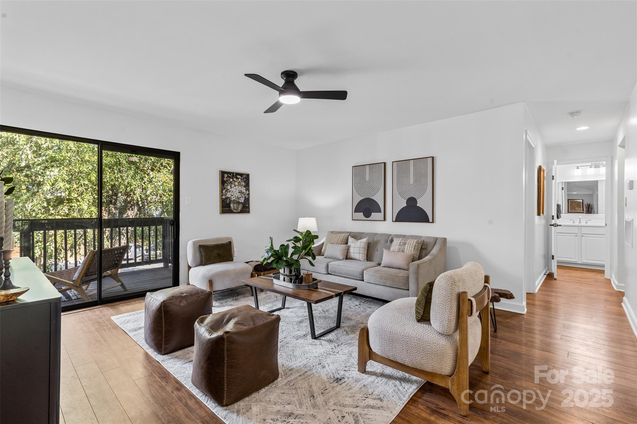 5016 Sardis Road G Property Photo 2