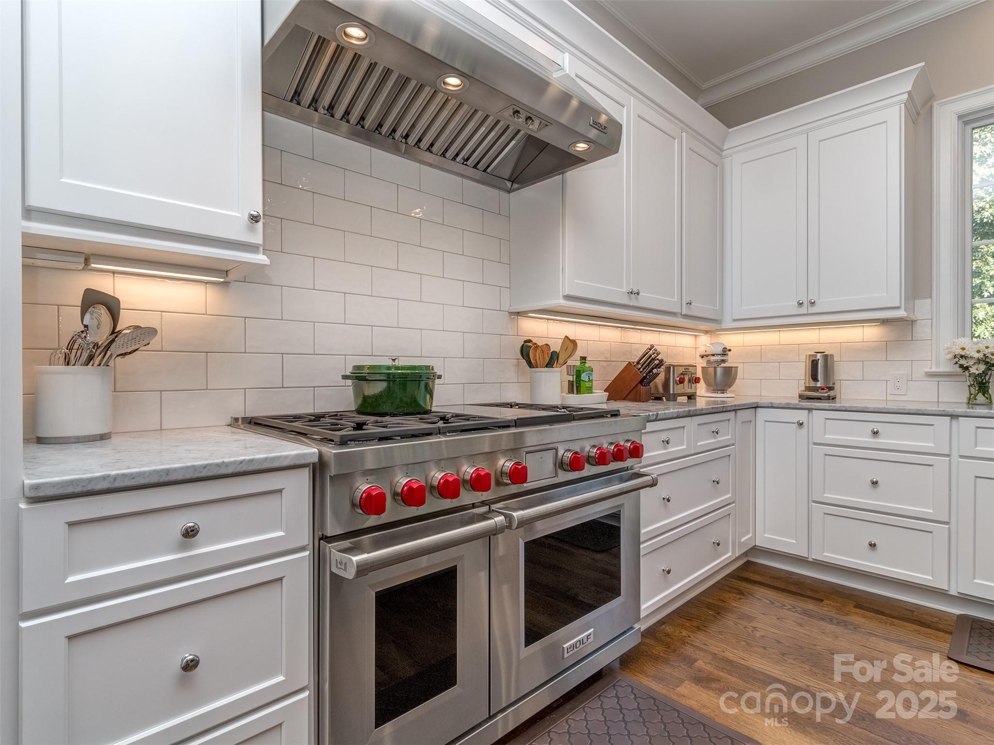 16728 Ashton Oaks Drive Property Photo 11