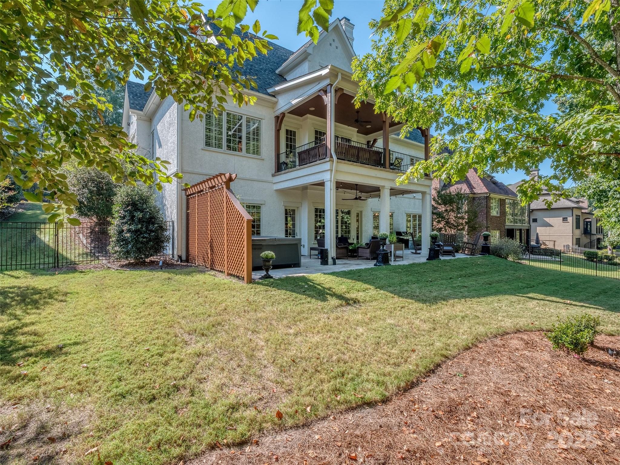 16728 Ashton Oaks Drive Property Photo 42