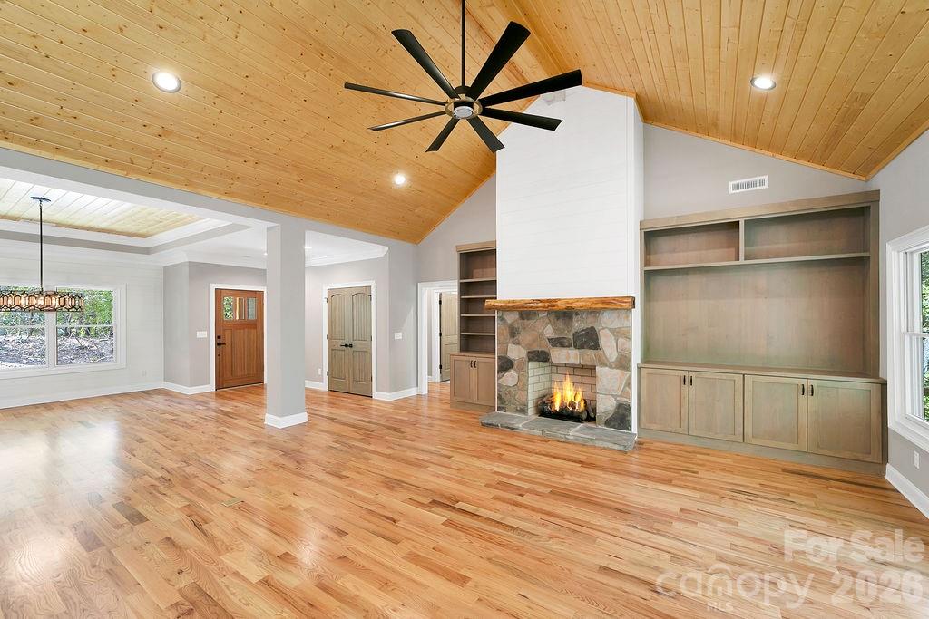 86 Isuhdavga Court Property Photo 14