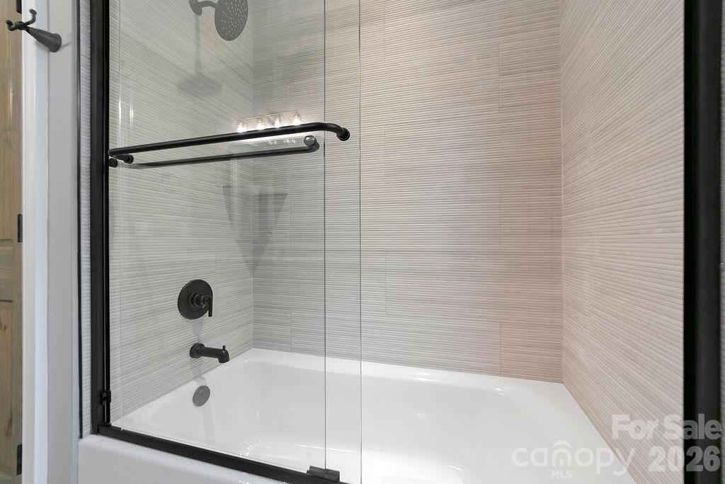 86 Isuhdavga Court Property Photo 33