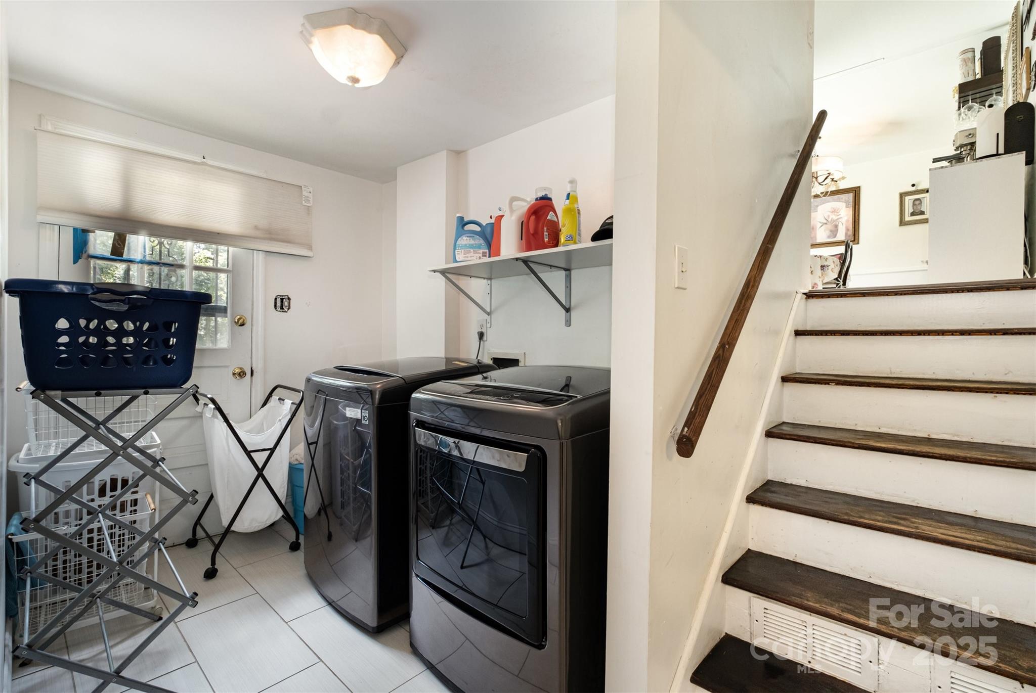 6827 David Avenue Property Photo 22