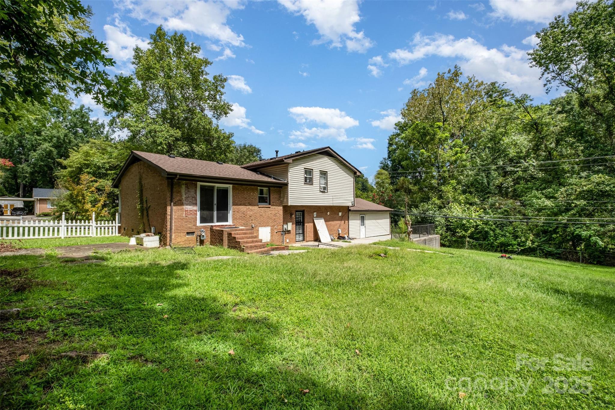 6827 David Avenue Property Photo 28