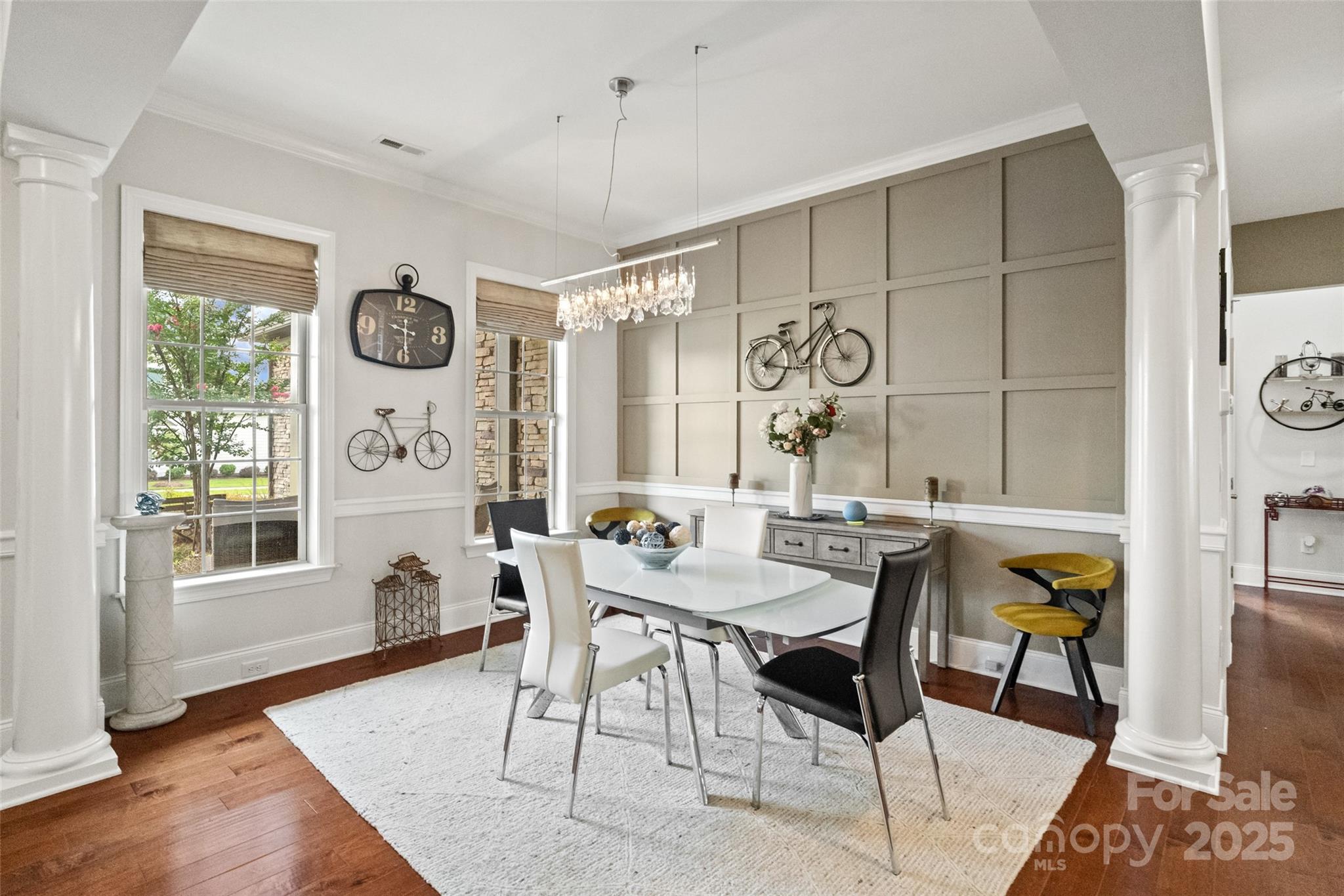 12002 Cove Court Property Photo 6