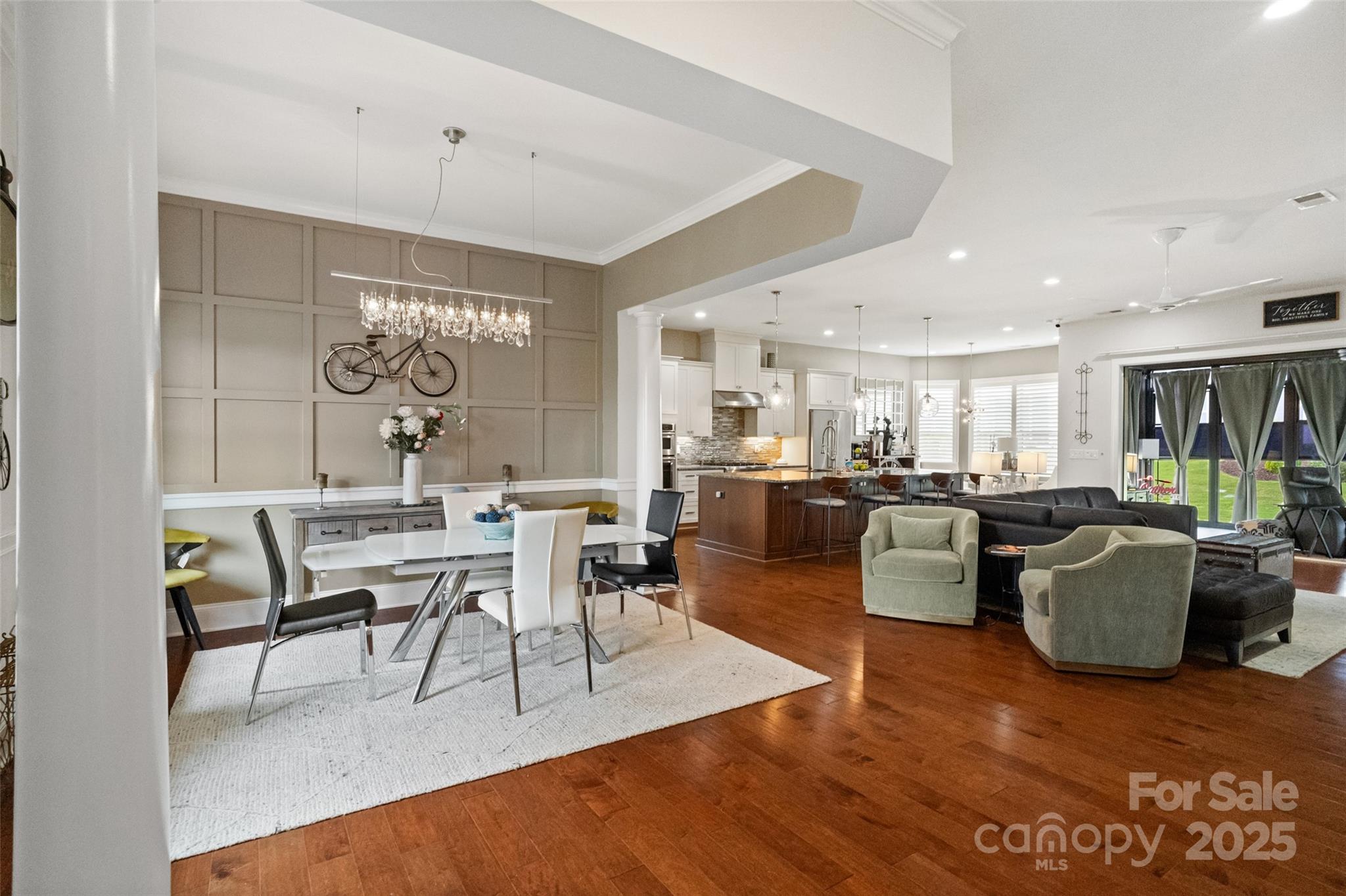 12002 Cove Court Property Photo 8