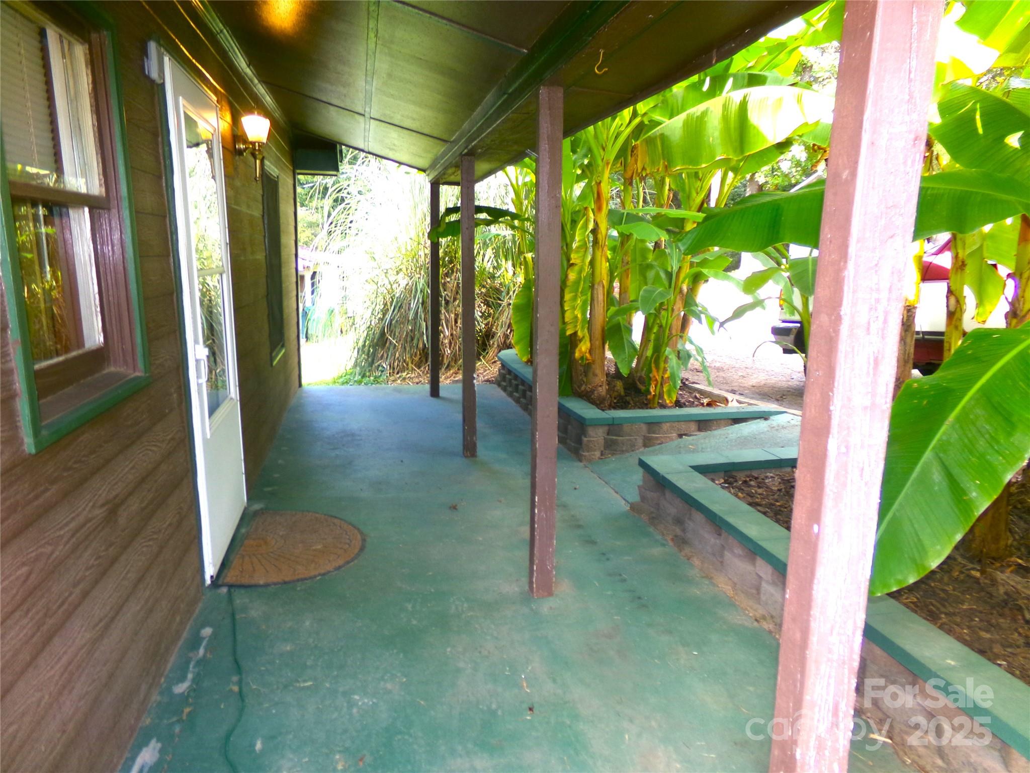 306 Dunlap Street Property Photo 3