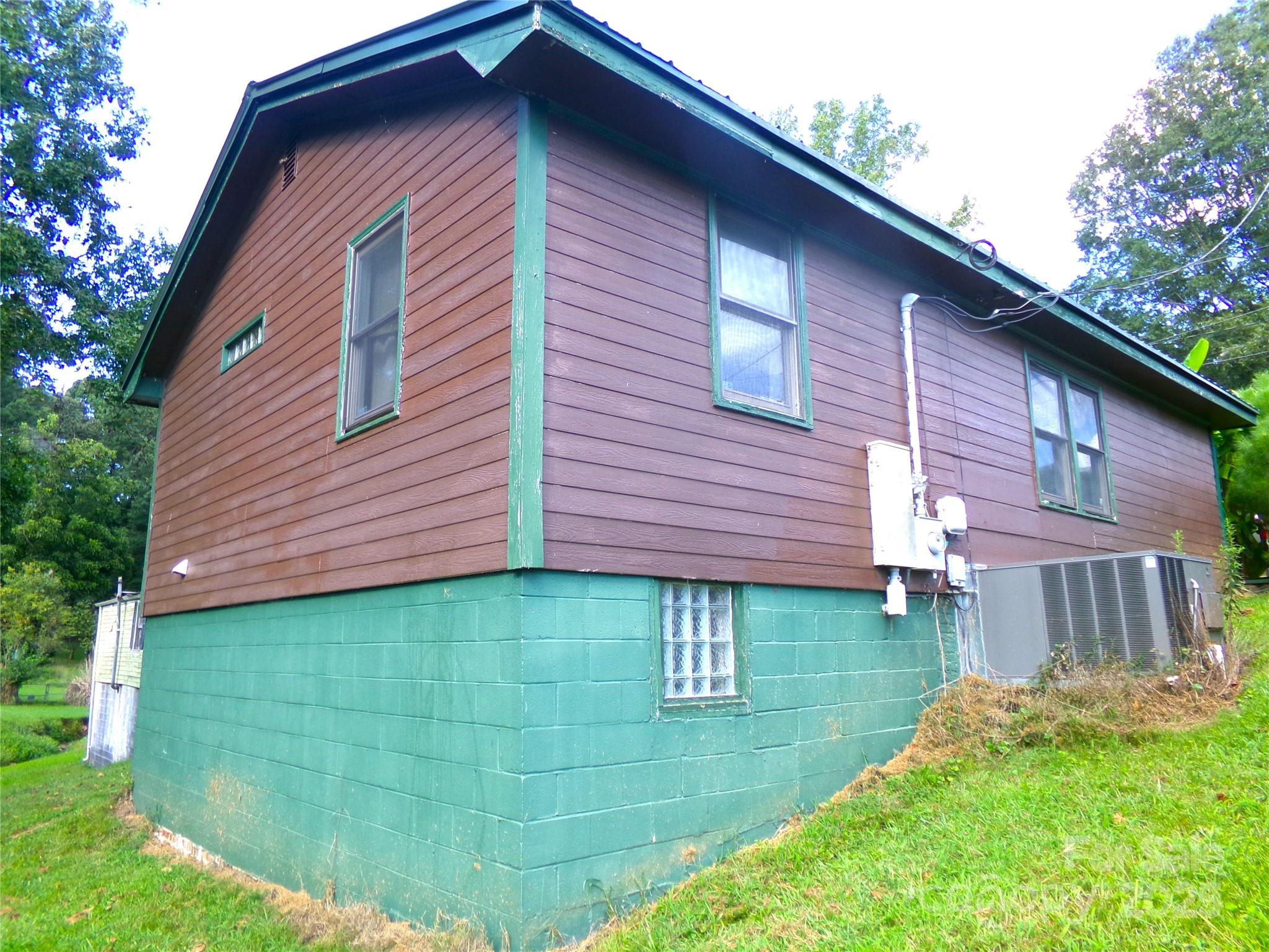 306 Dunlap Street Property Photo 18