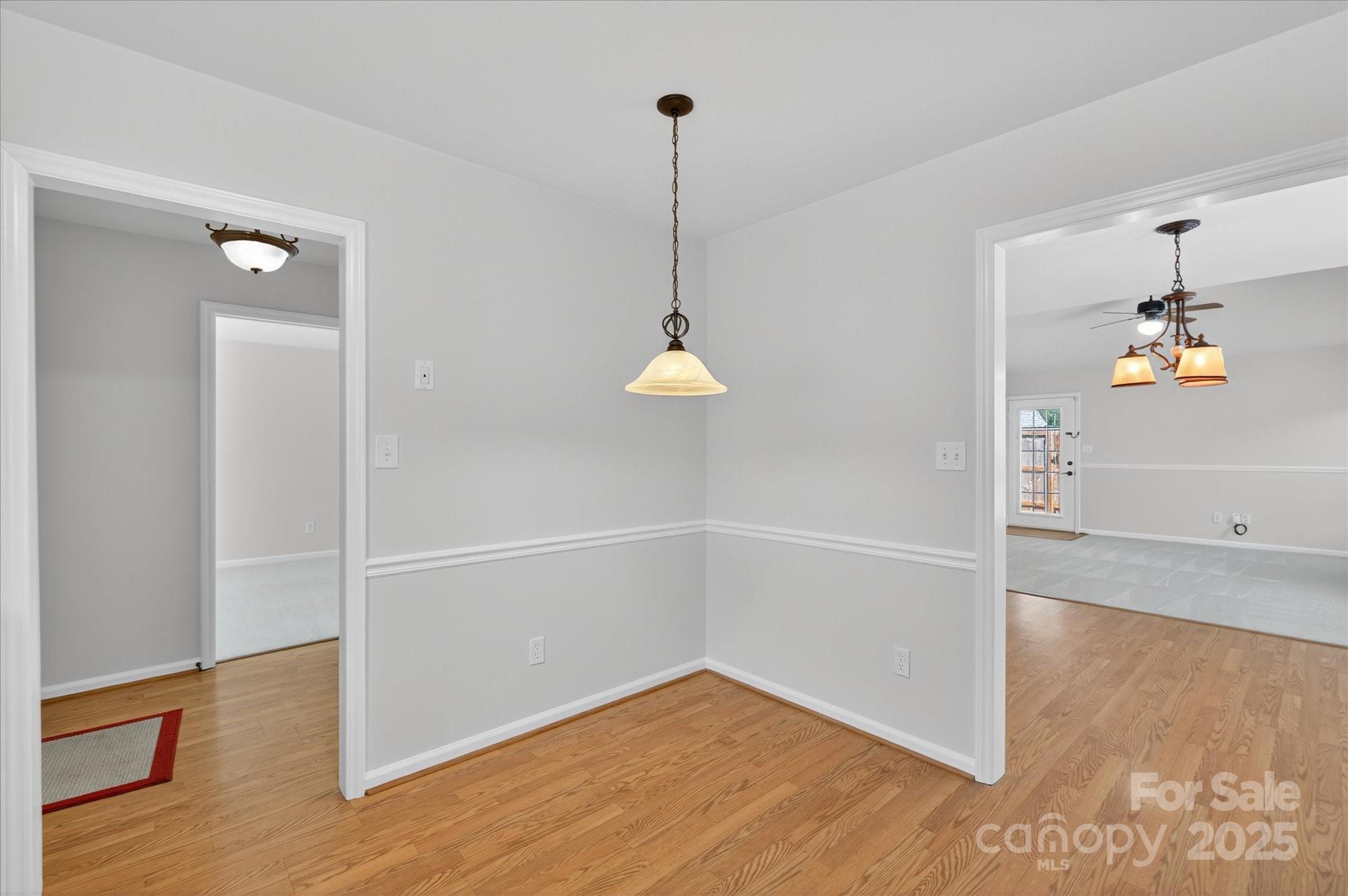 10935 Winterbourne Court Property Photo 9