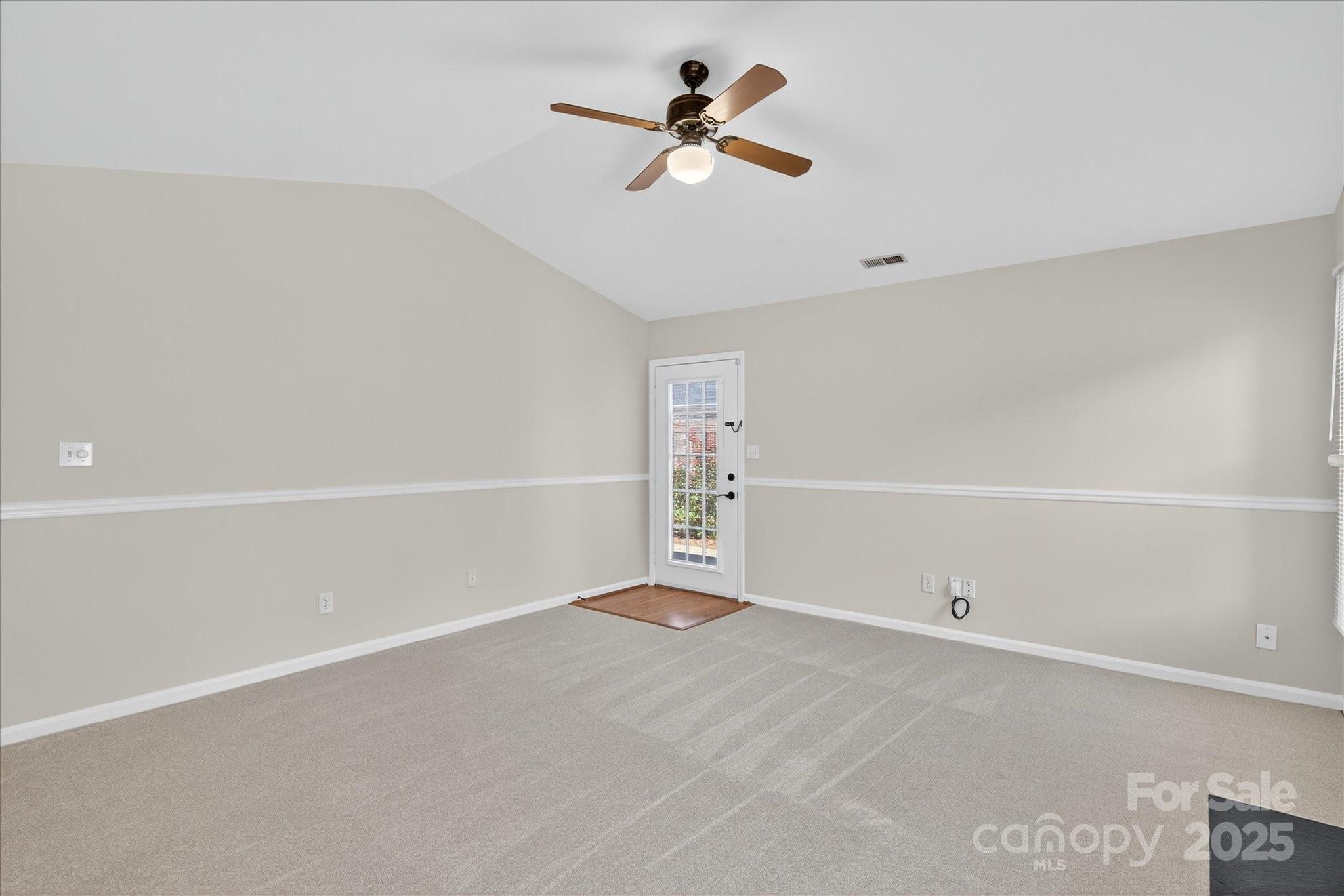 10935 Winterbourne Court Property Photo 17