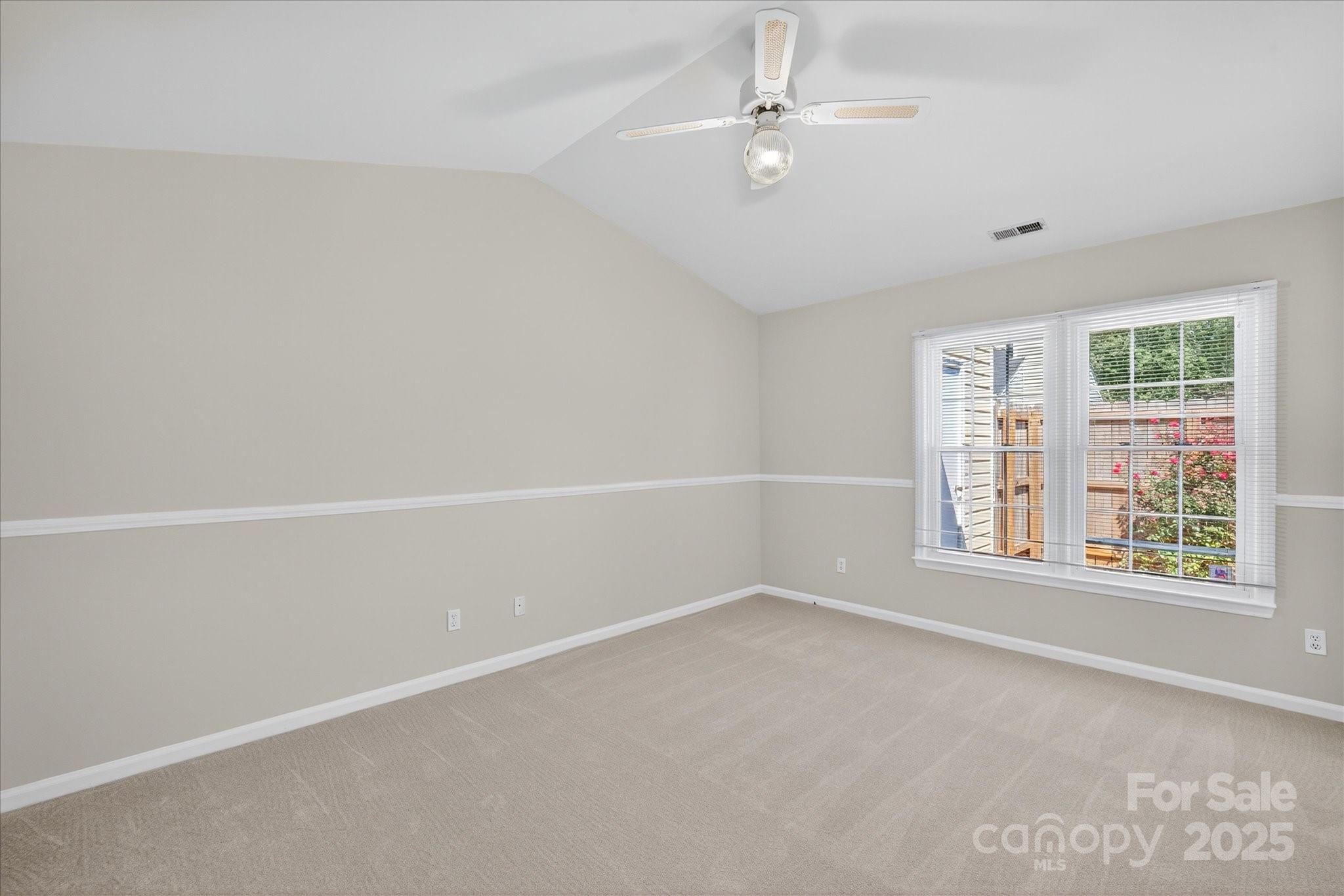 10935 Winterbourne Court Property Photo 22