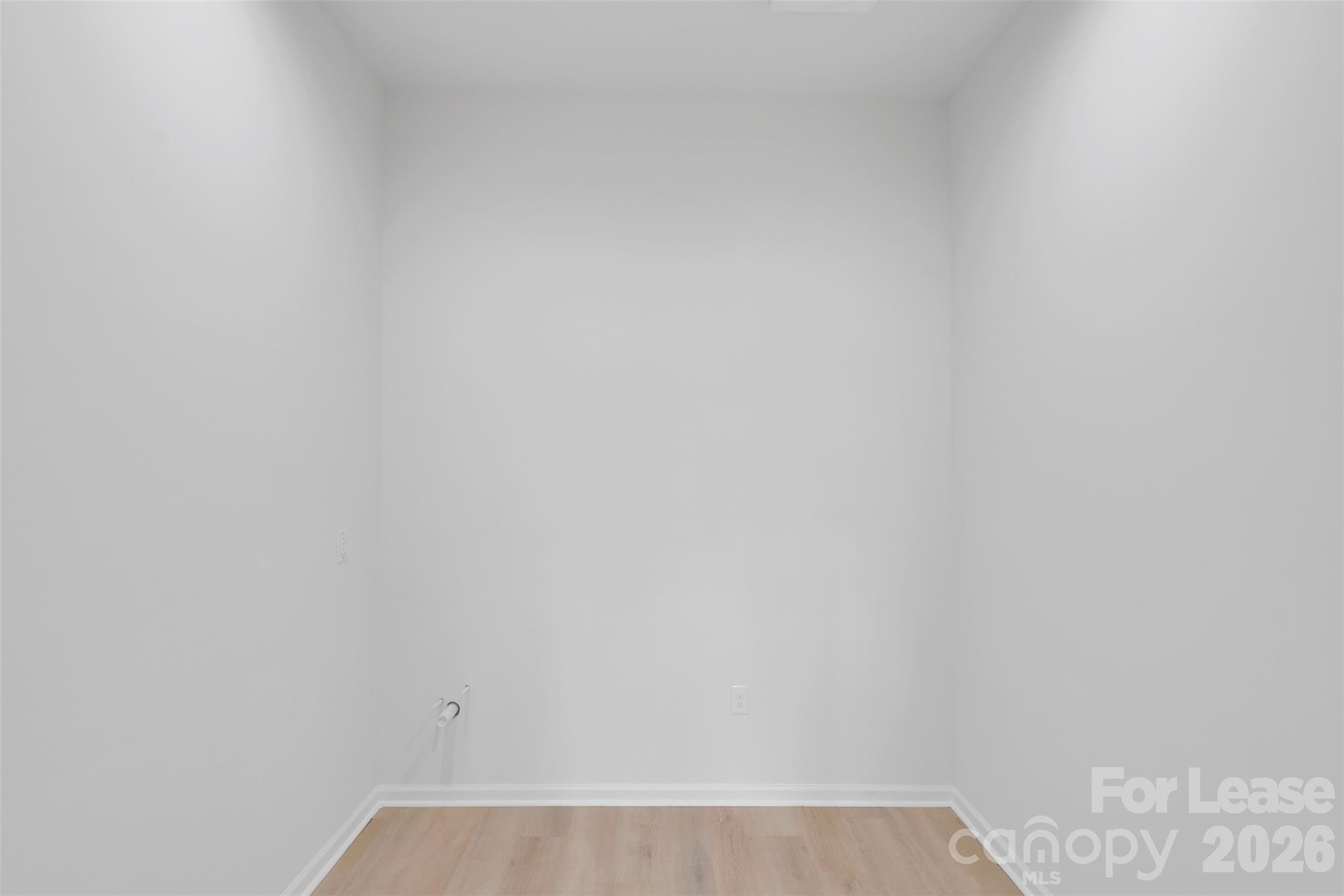 902 S Main Street Property Photo 13