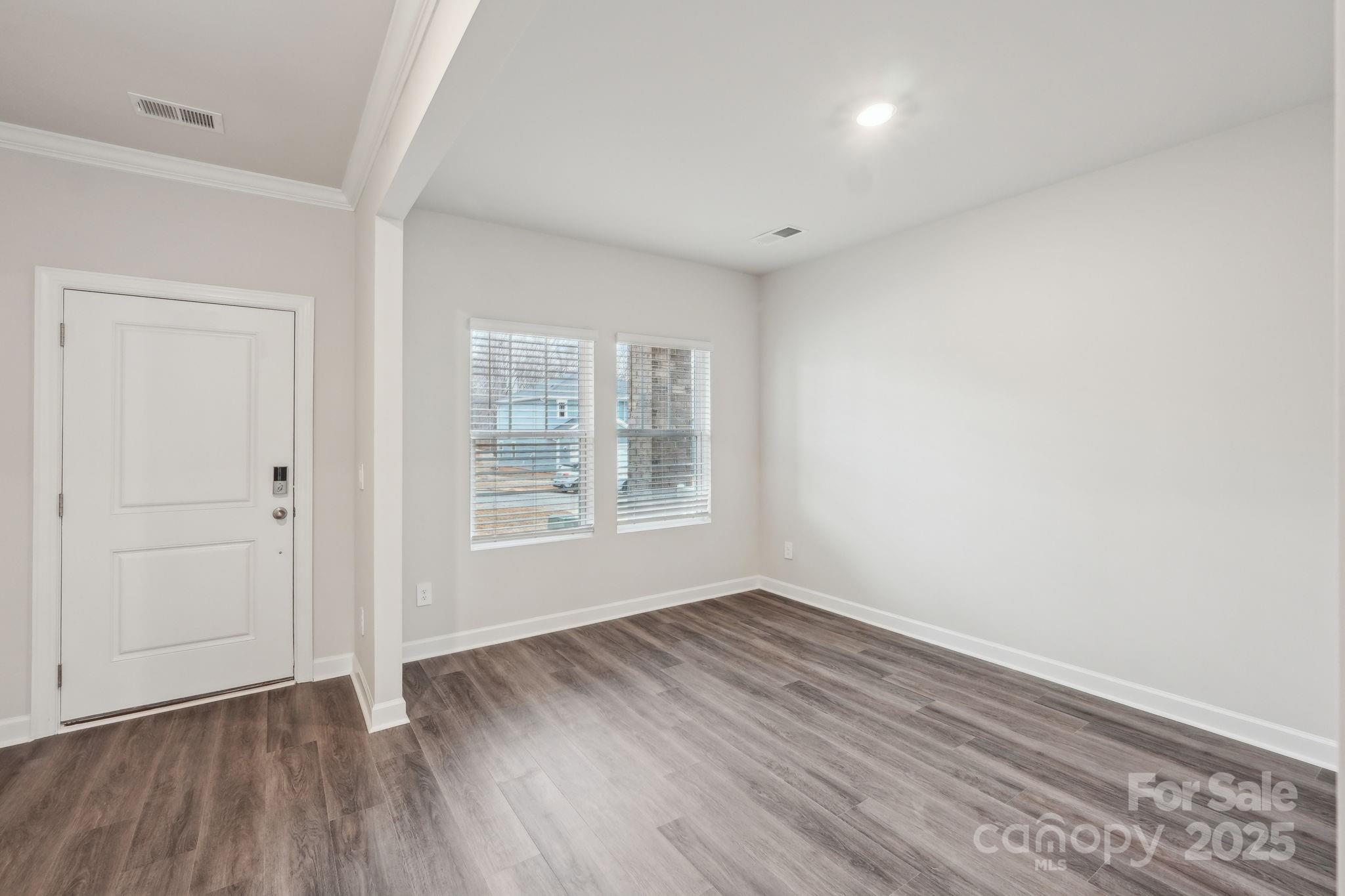 118 Heritage Valley Court Property Photo 2