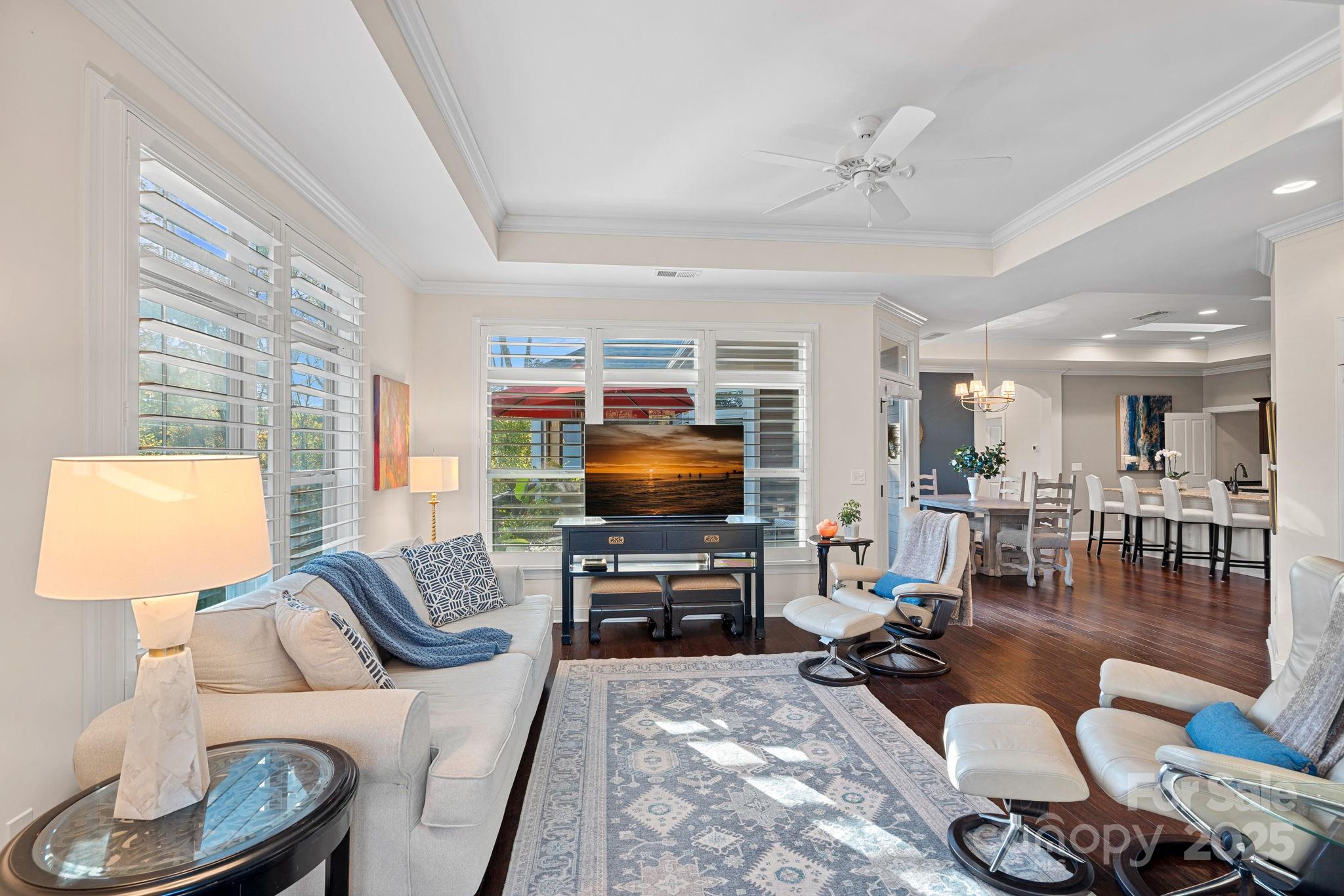 8032 Parknoll Drive Property Photo 7