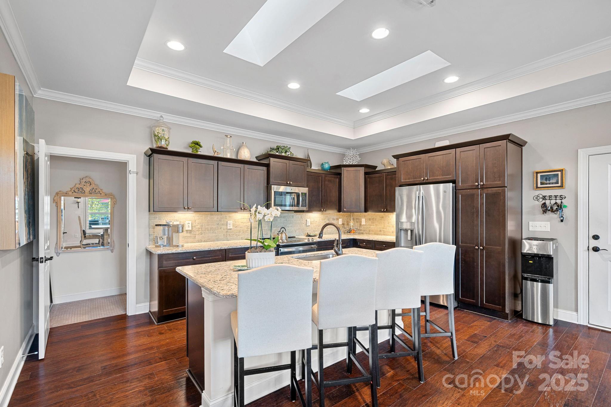 8032 Parknoll Drive Property Photo 12