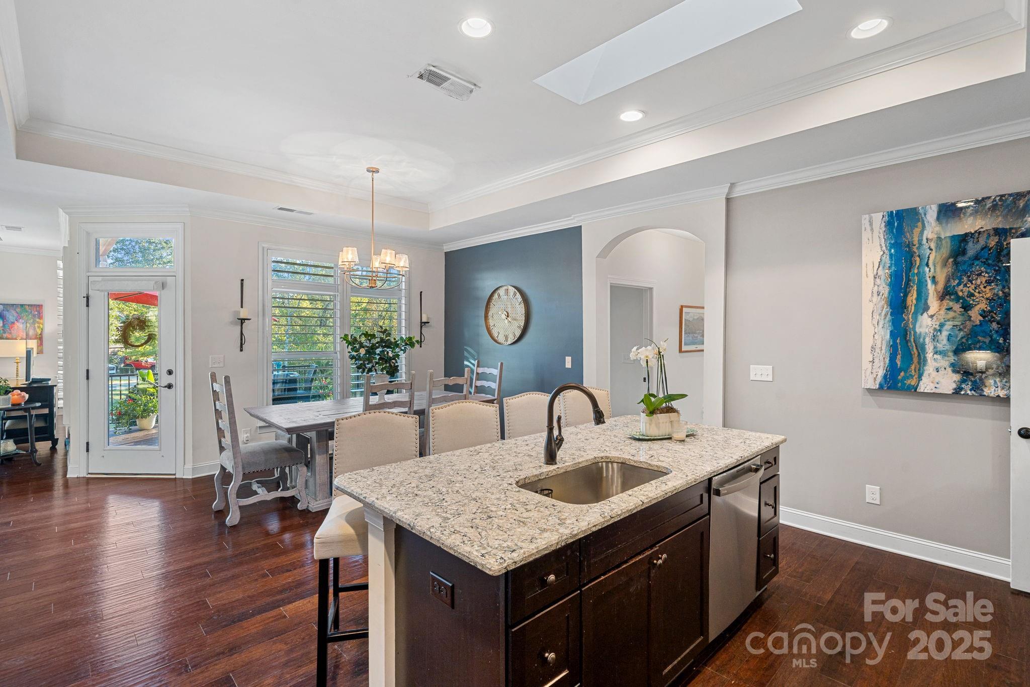 8032 Parknoll Drive Property Photo 14