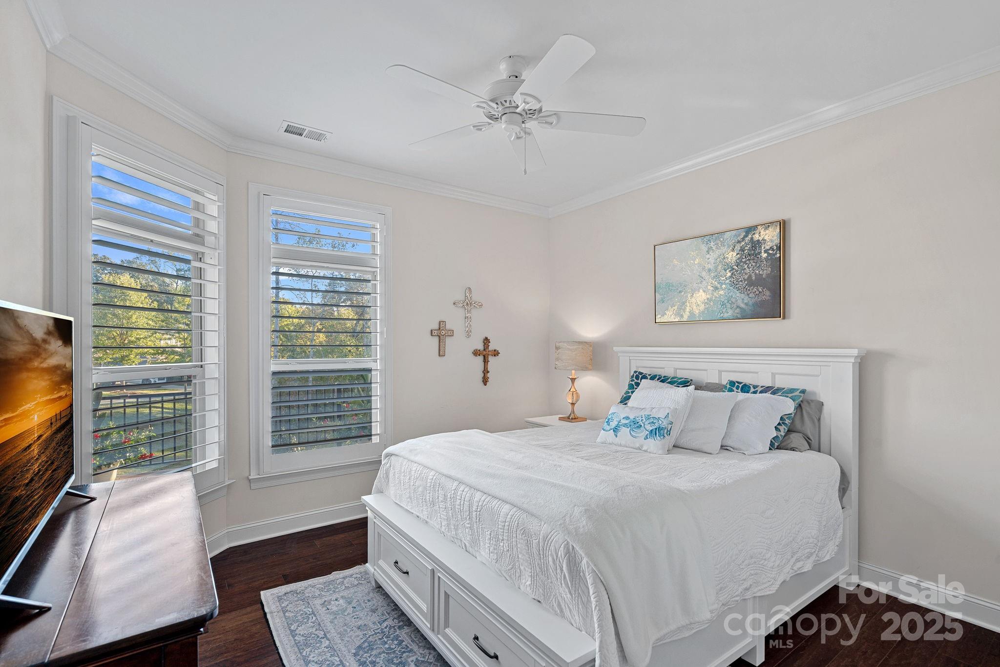 8032 Parknoll Drive Property Photo 16