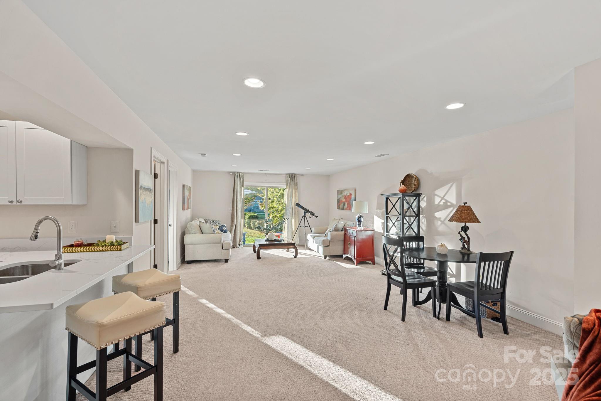 8032 Parknoll Drive Property Photo 20