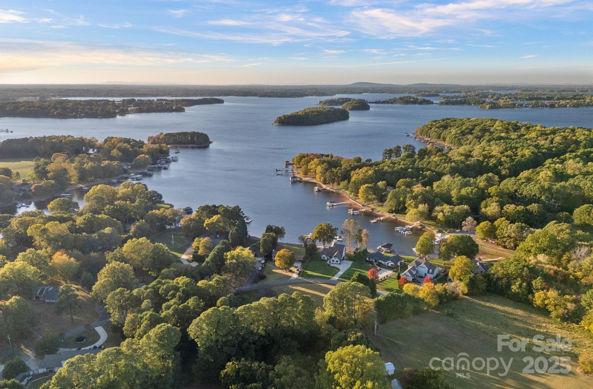 8032 Parknoll Drive Property Photo 34