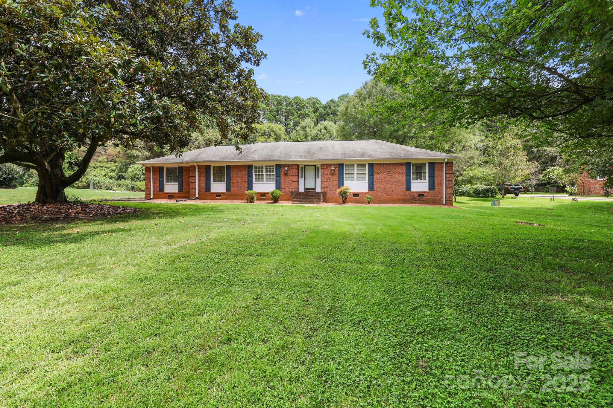 255 Quail Drive Property Photo 3