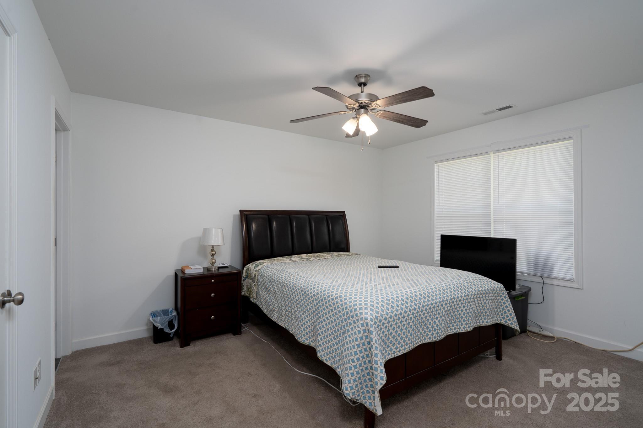 321 E Torbush Drive Property Photo 17