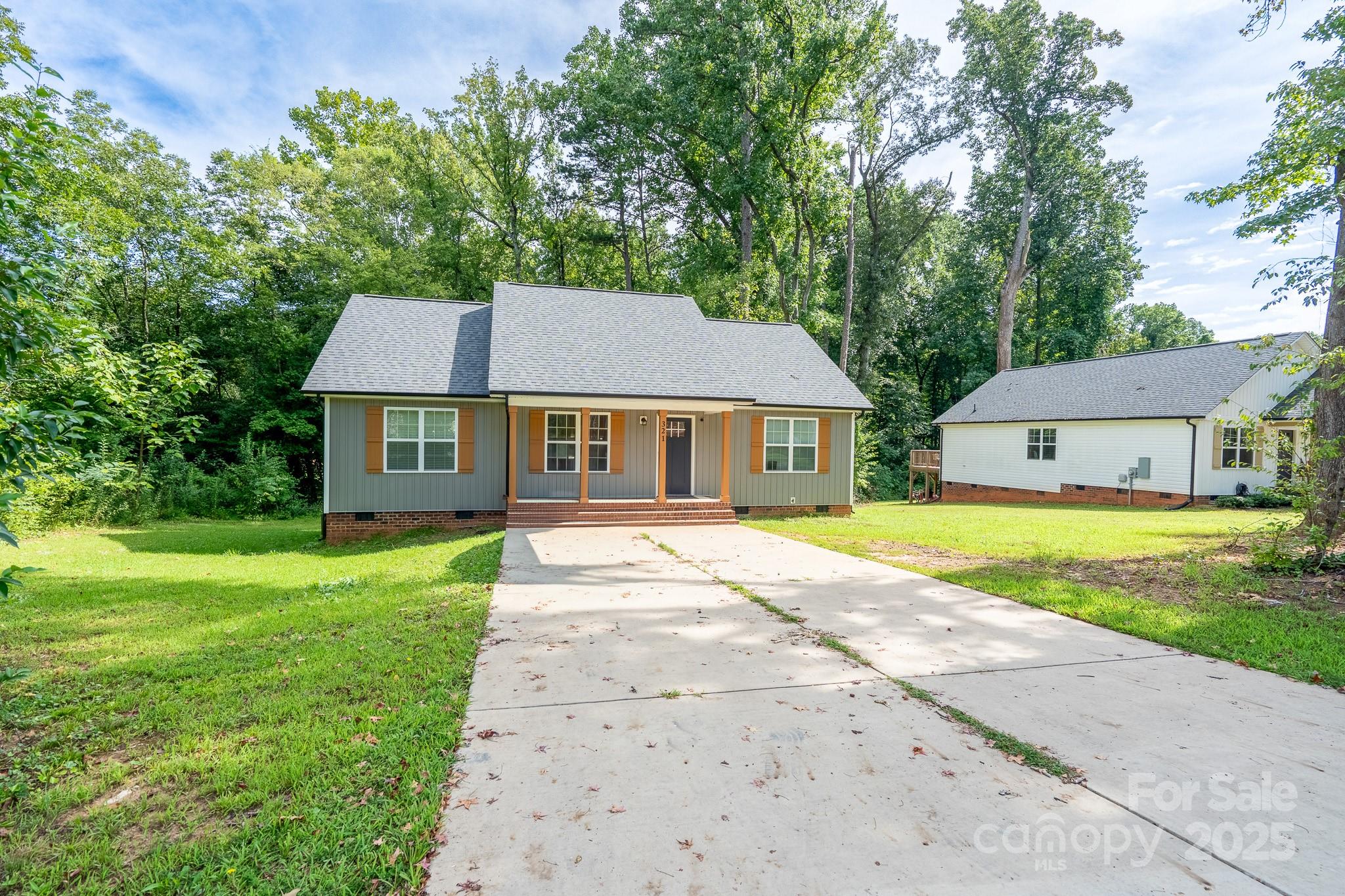 321 E Torbush Drive Property Photo 31