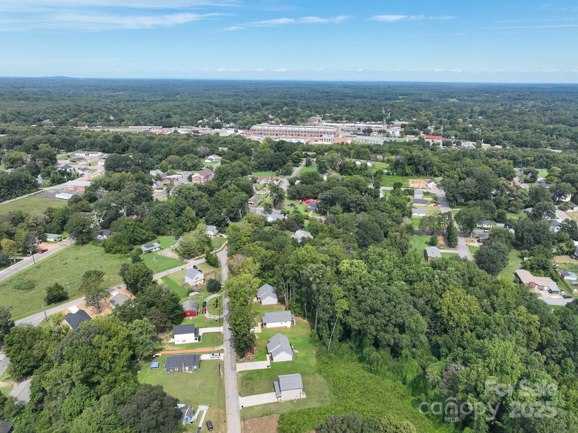 321 E Torbush Drive Property Photo 33