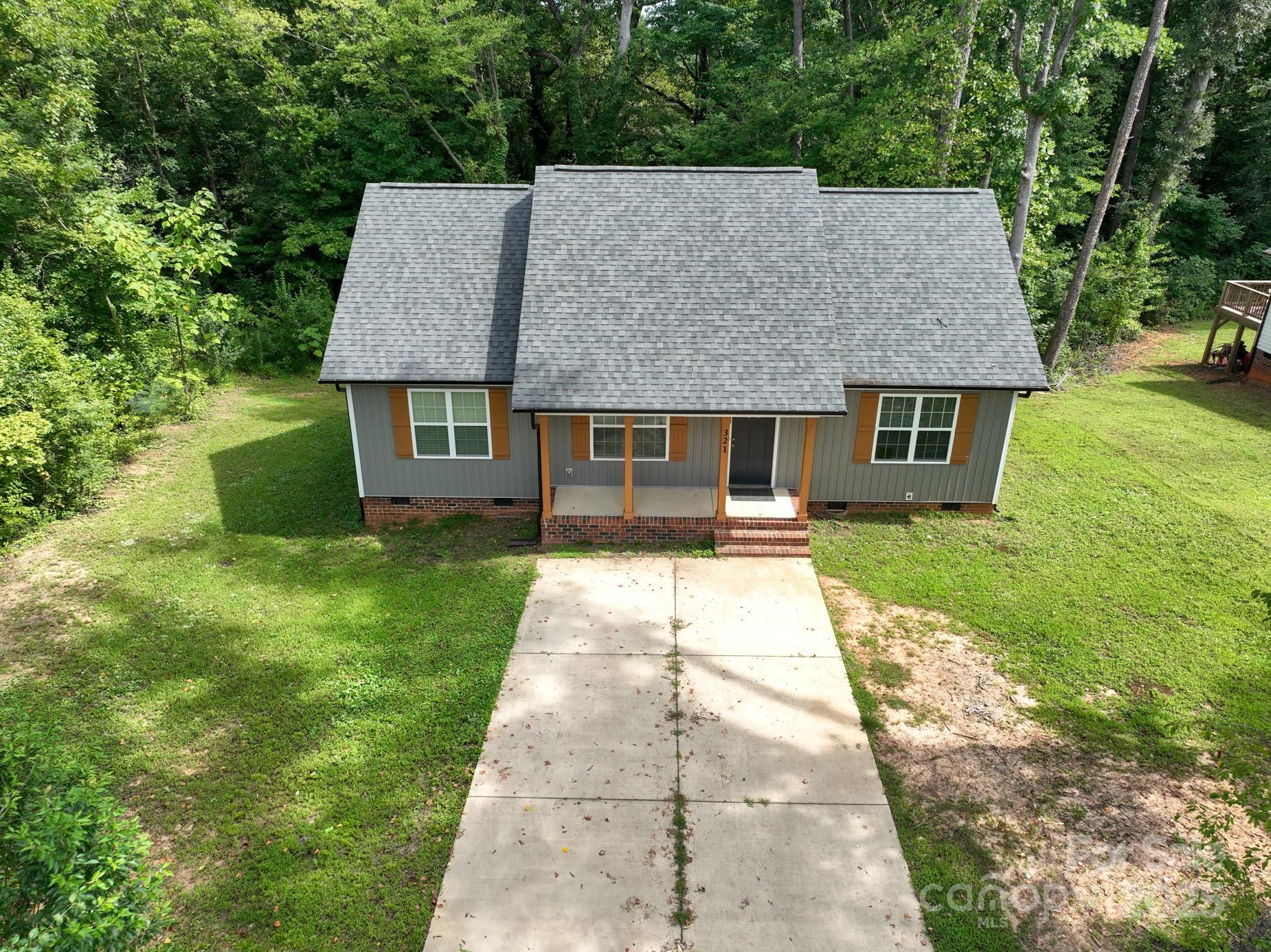 321 E Torbush Drive Property Photo 35