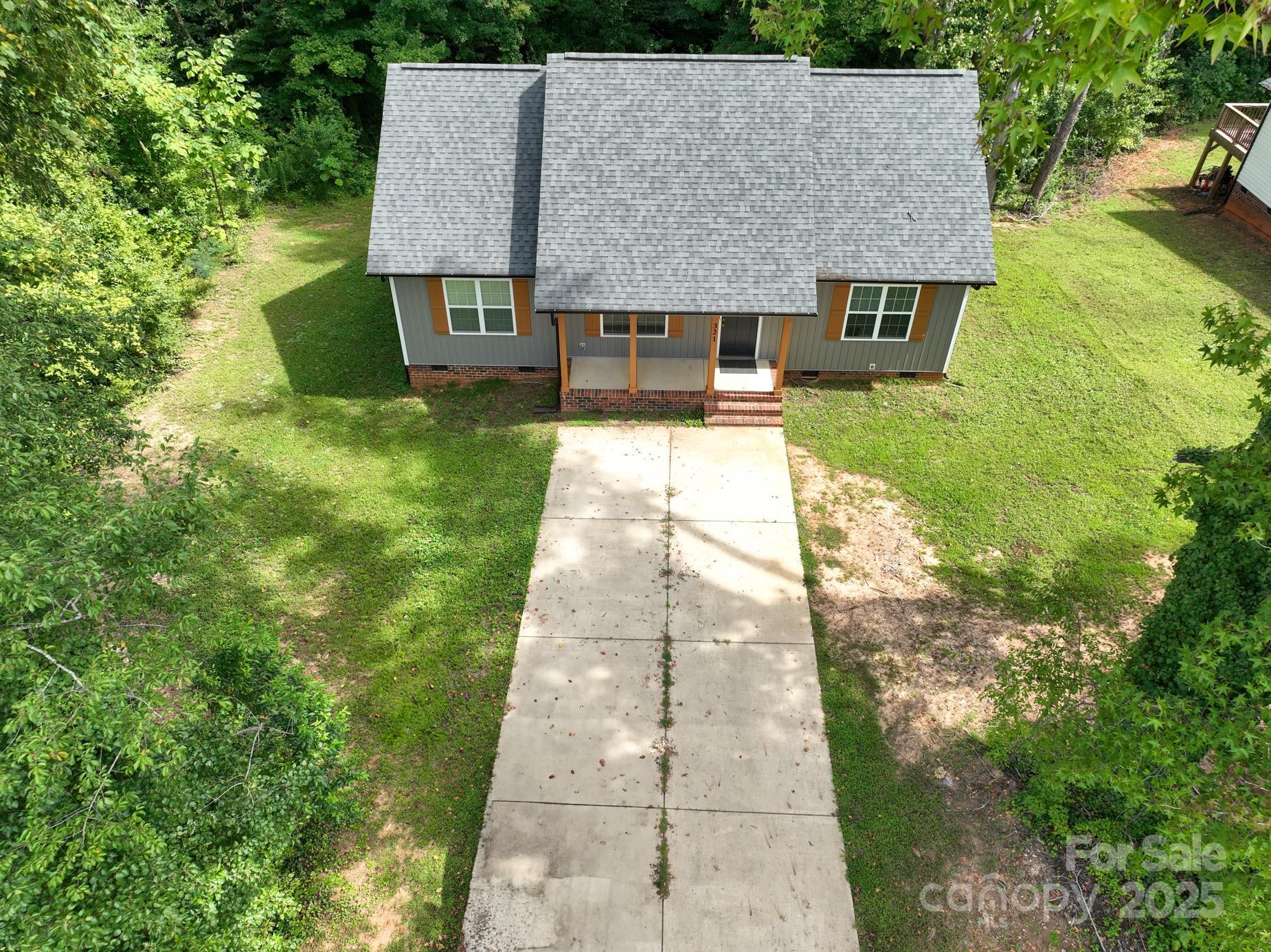 321 E Torbush Drive Property Photo 36