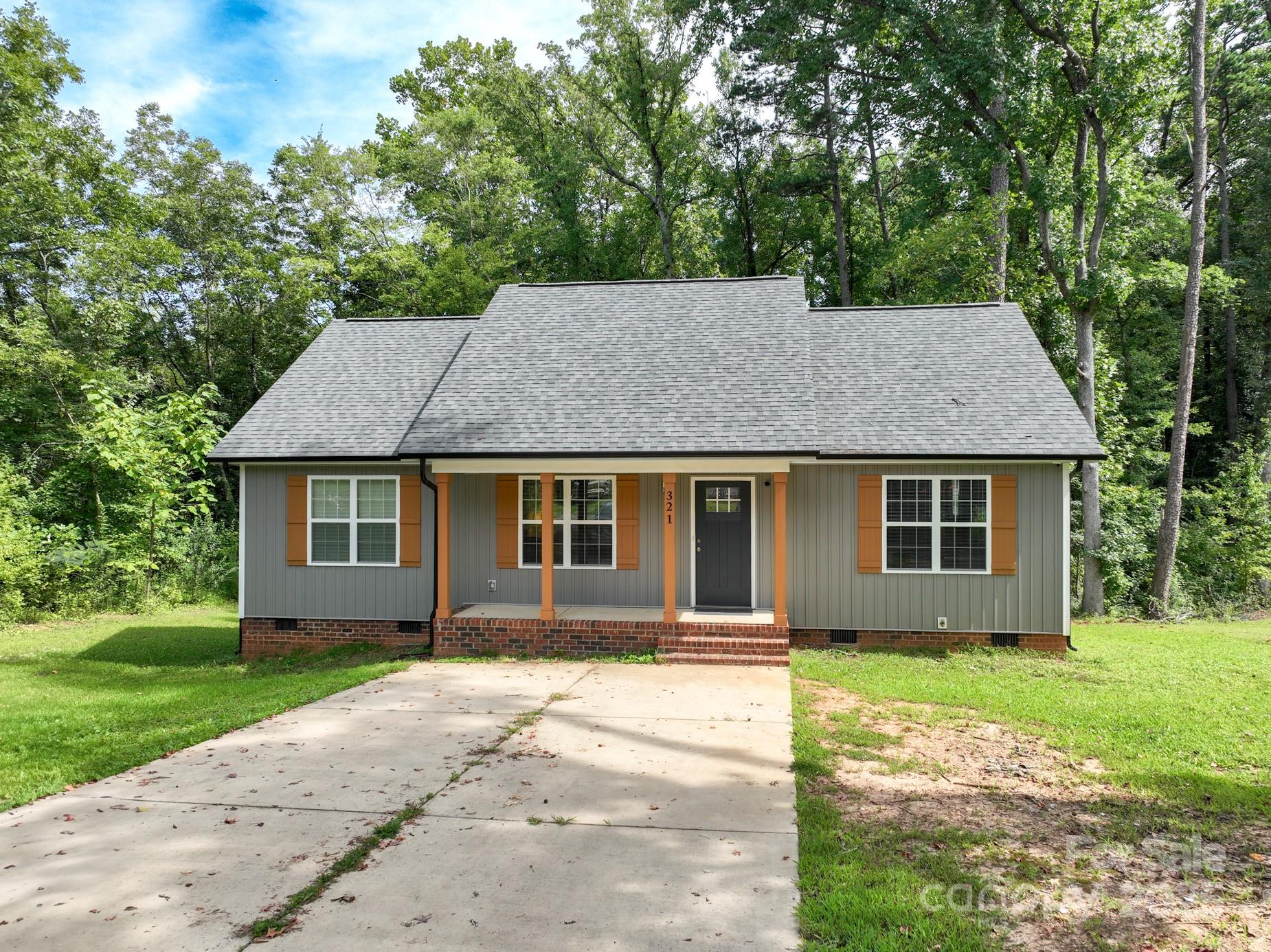 321 E Torbush Drive Property Photo 38