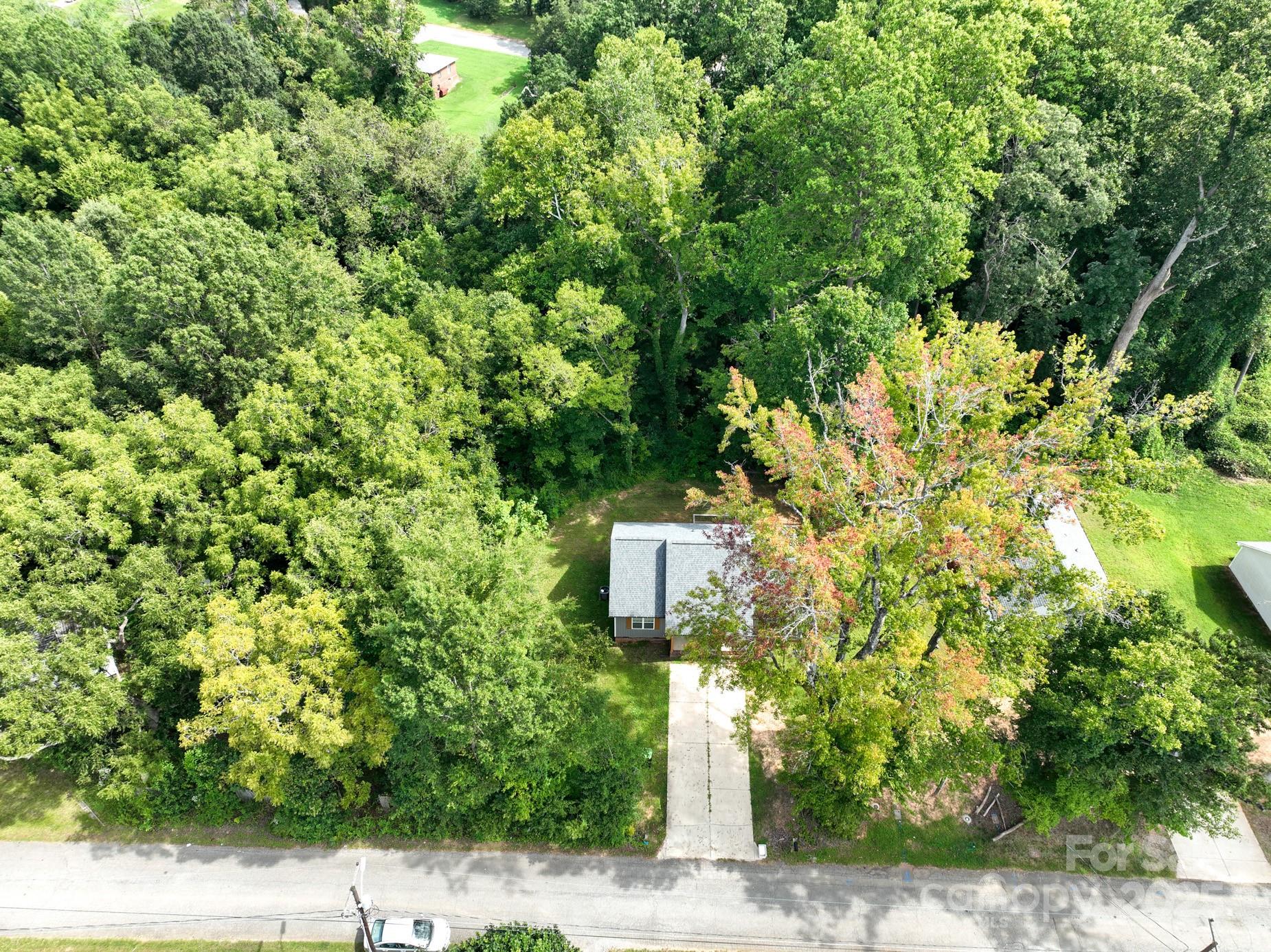 321 E Torbush Drive Property Photo 41