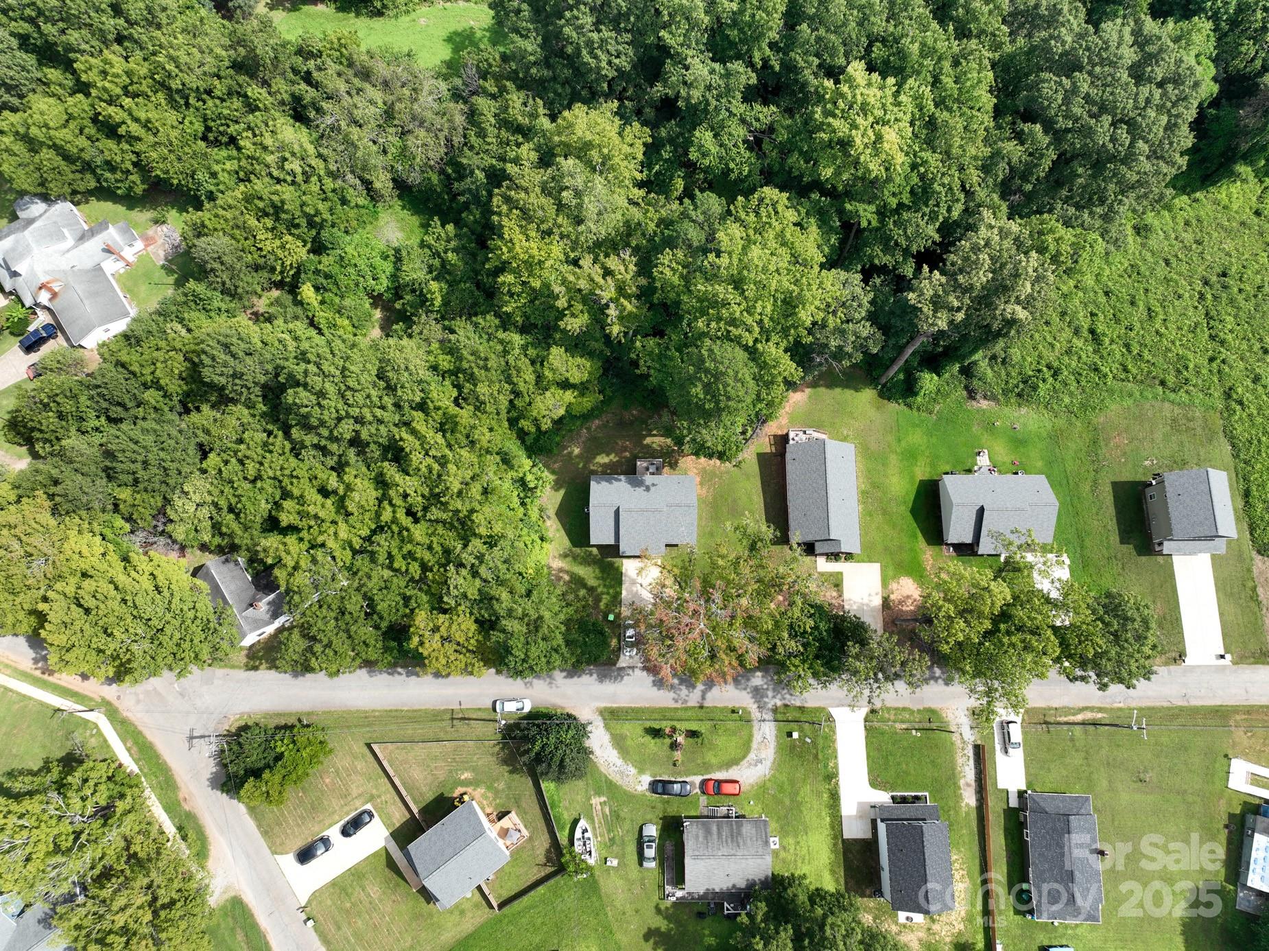 321 E Torbush Drive Property Photo 42