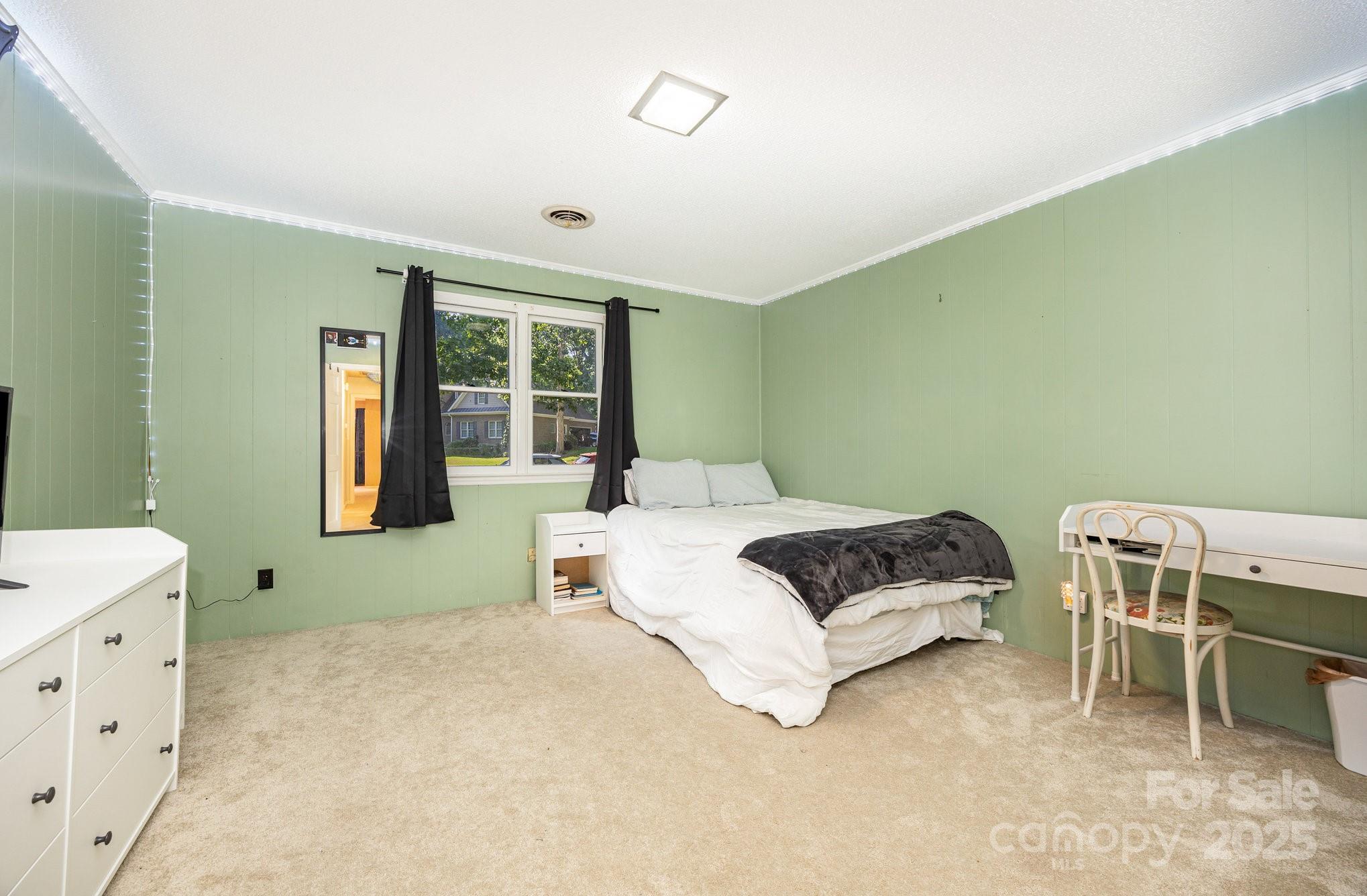 330 Camelot Drive Property Photo 29